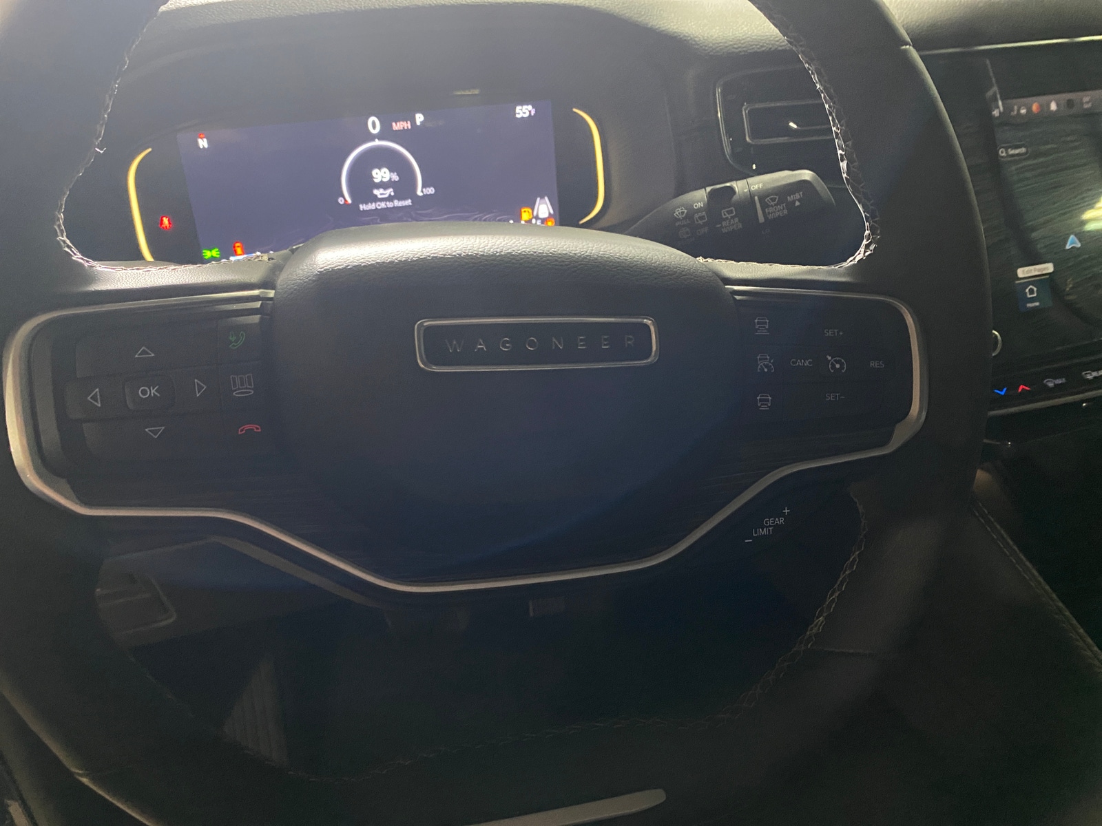 Thumbnail: 2022 Jeep Wagoneer - 4