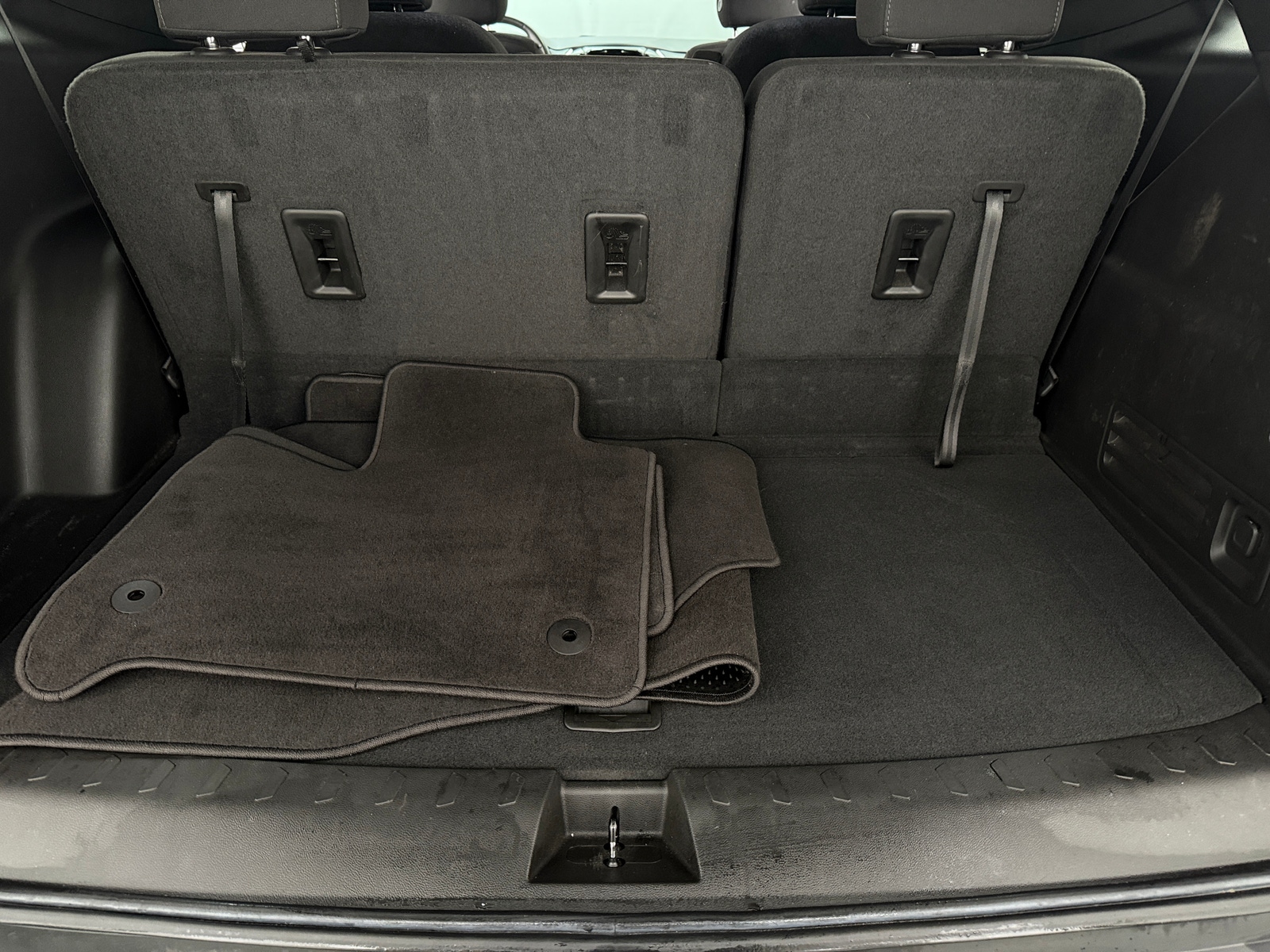 Thumbnail: 2023 Chevrolet Traverse - 7