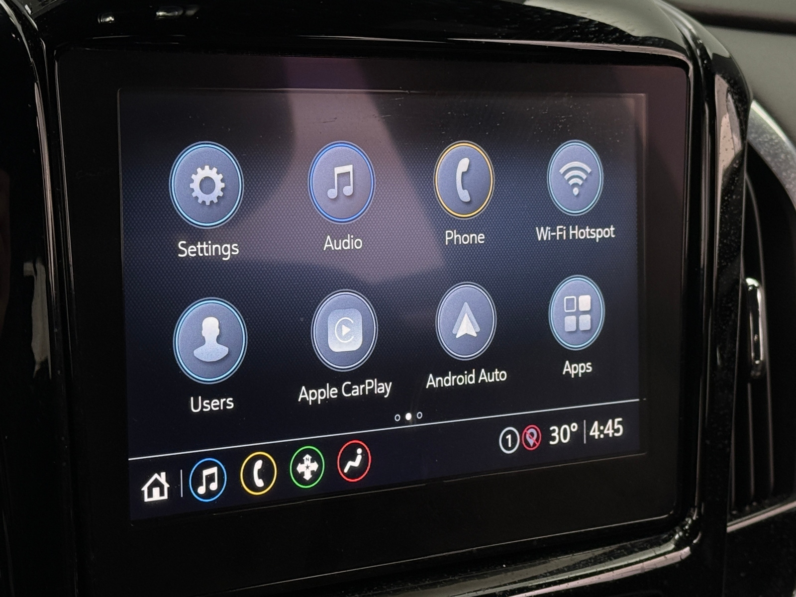 Thumbnail: 2023 Chevrolet Traverse - 4