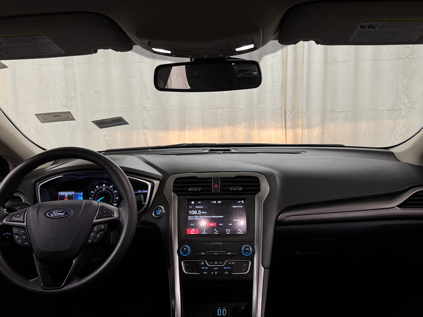 Thumbnail: 2019 Ford Fusion - 3