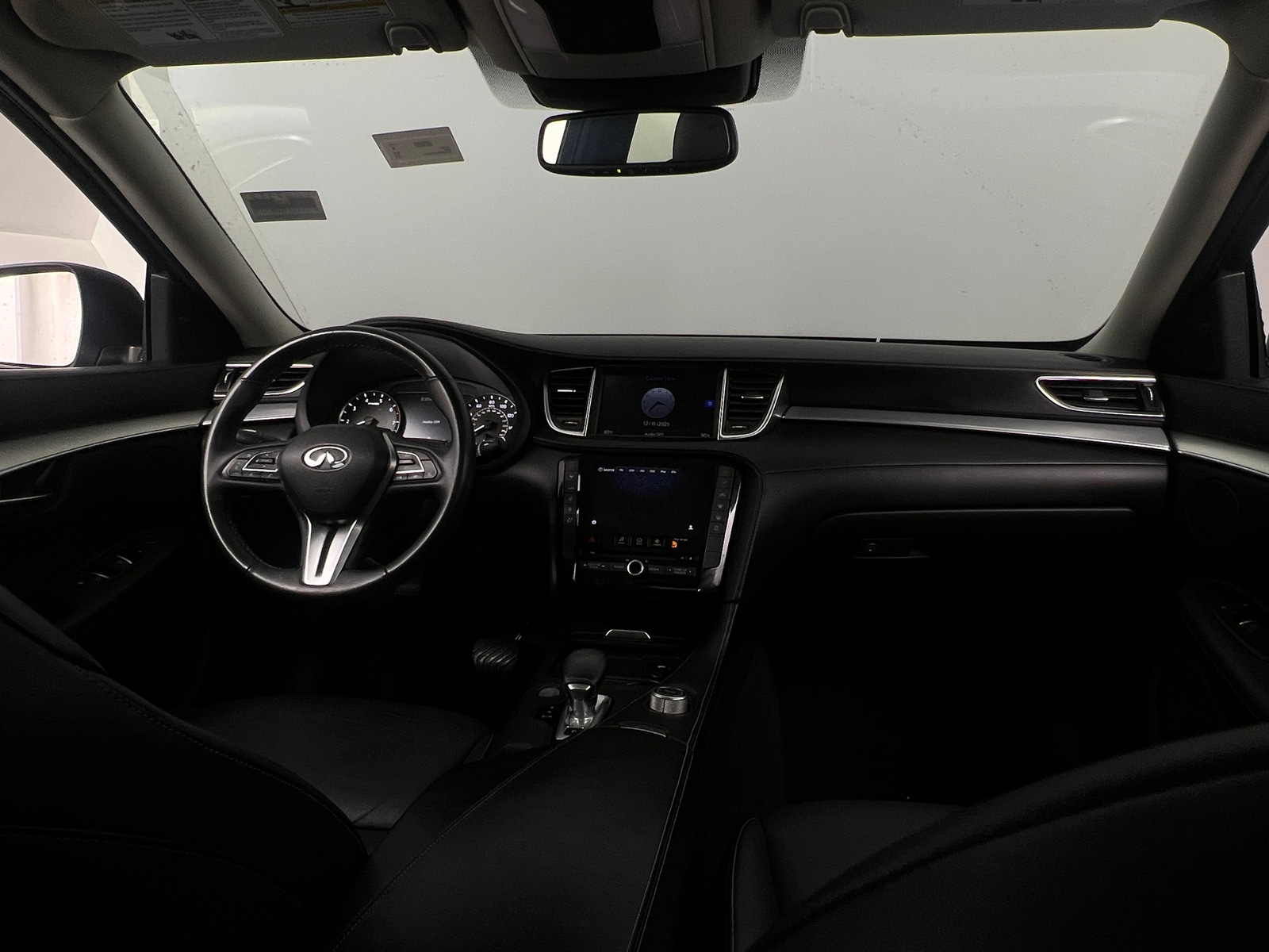 Thumbnail: 2019 INFINITI QX50 - 2