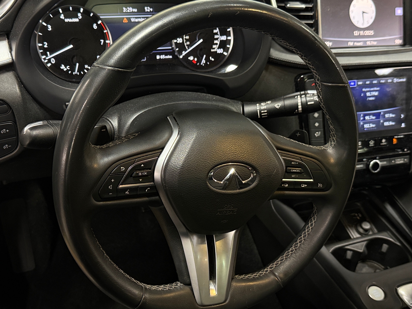 Thumbnail: 2019 INFINITI QX50 - 4