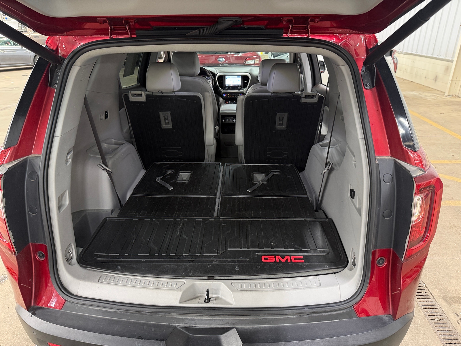 Thumbnail: 2021 GMC Acadia - 6