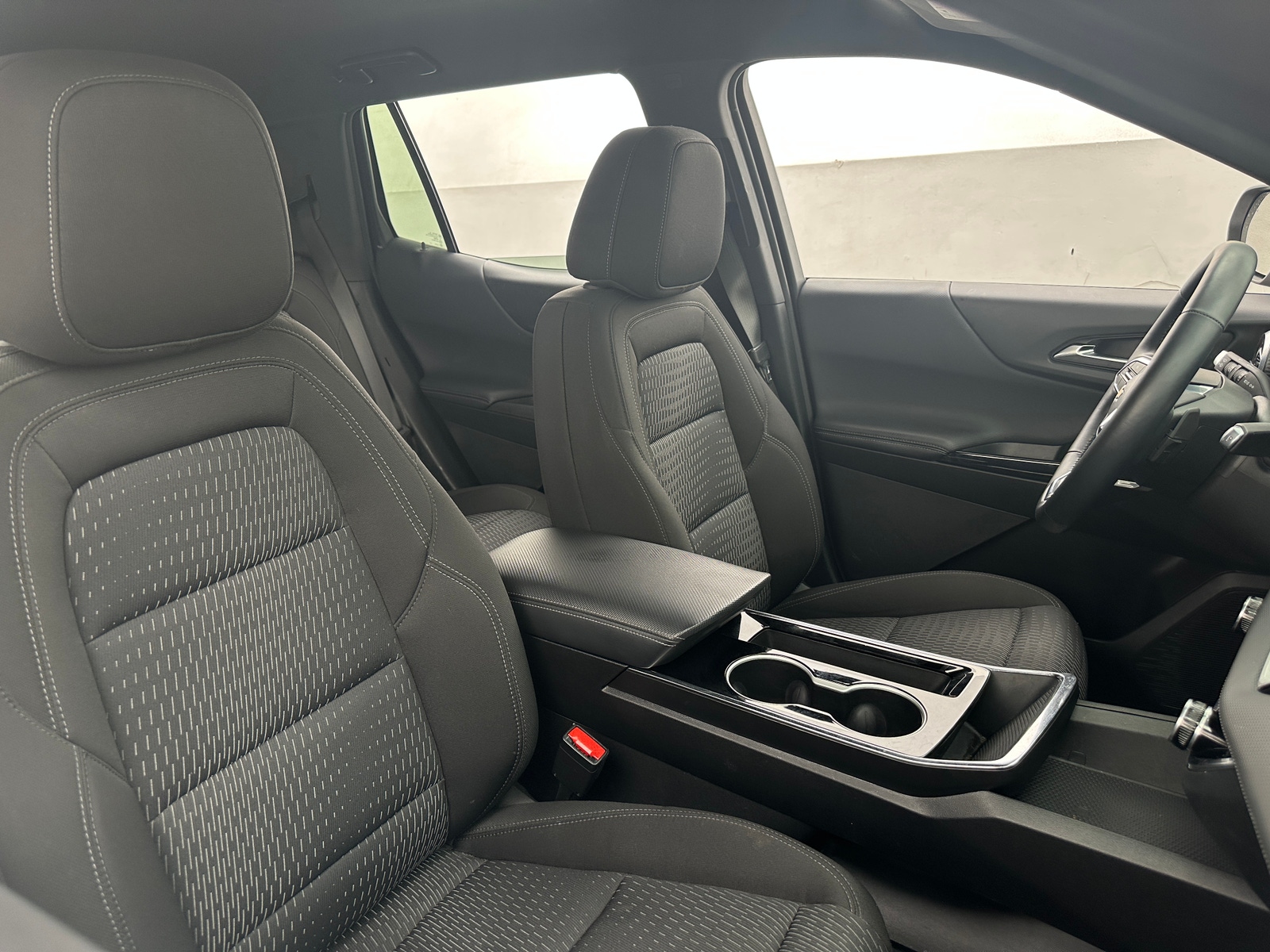 Thumbnail: 2025 Chevrolet Equinox - 2