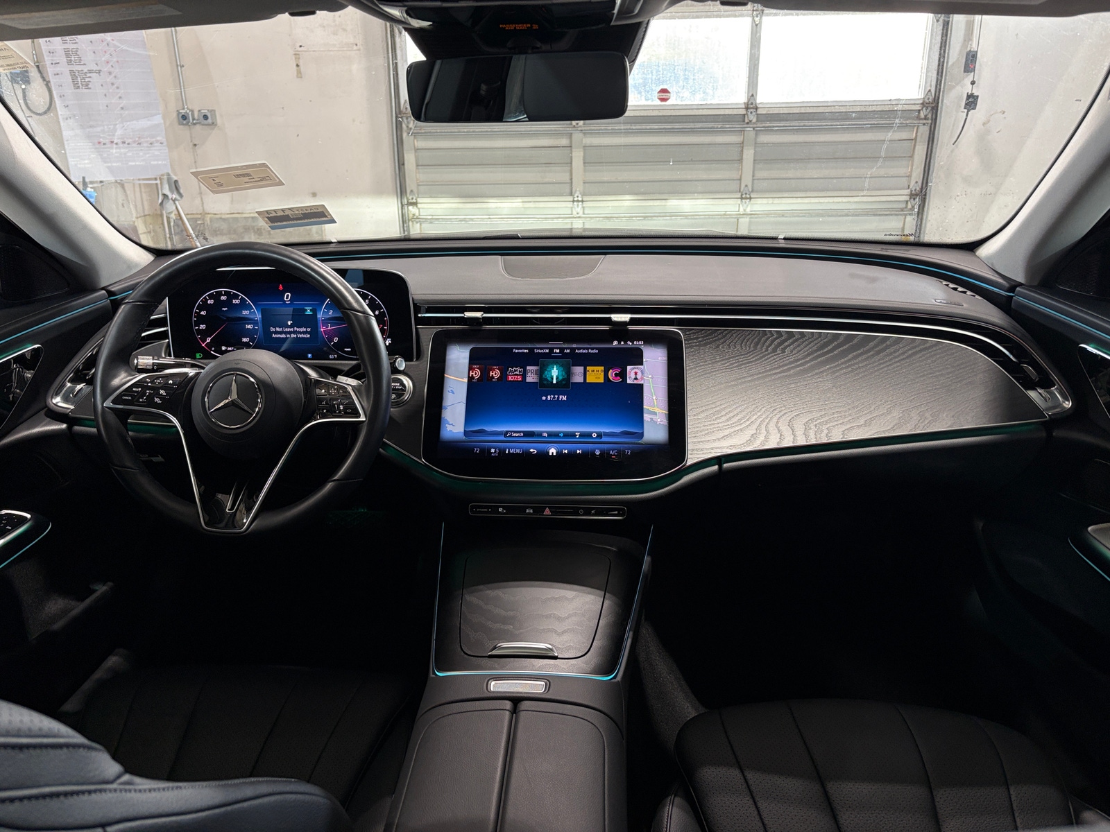 Thumbnail: 2025 Mercedes-Benz E-Class - 2