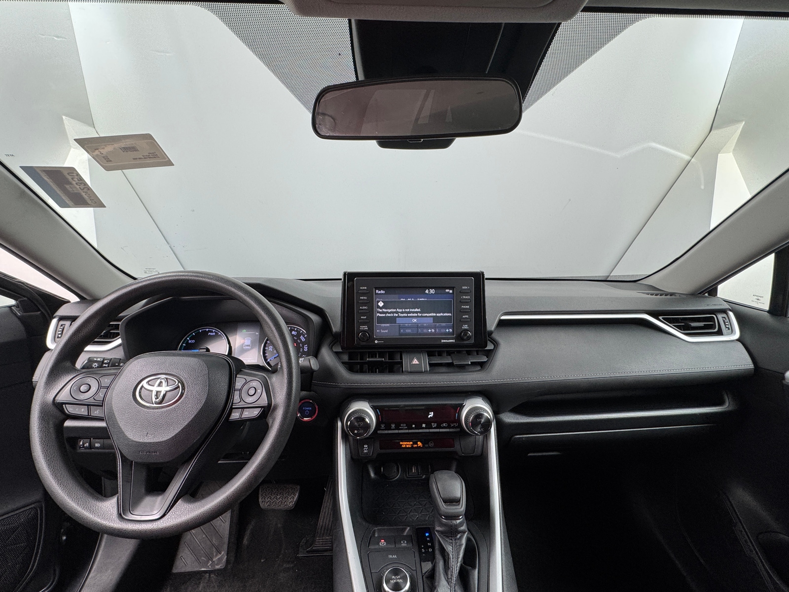 Thumbnail: 2020 Toyota RAV4 - 3