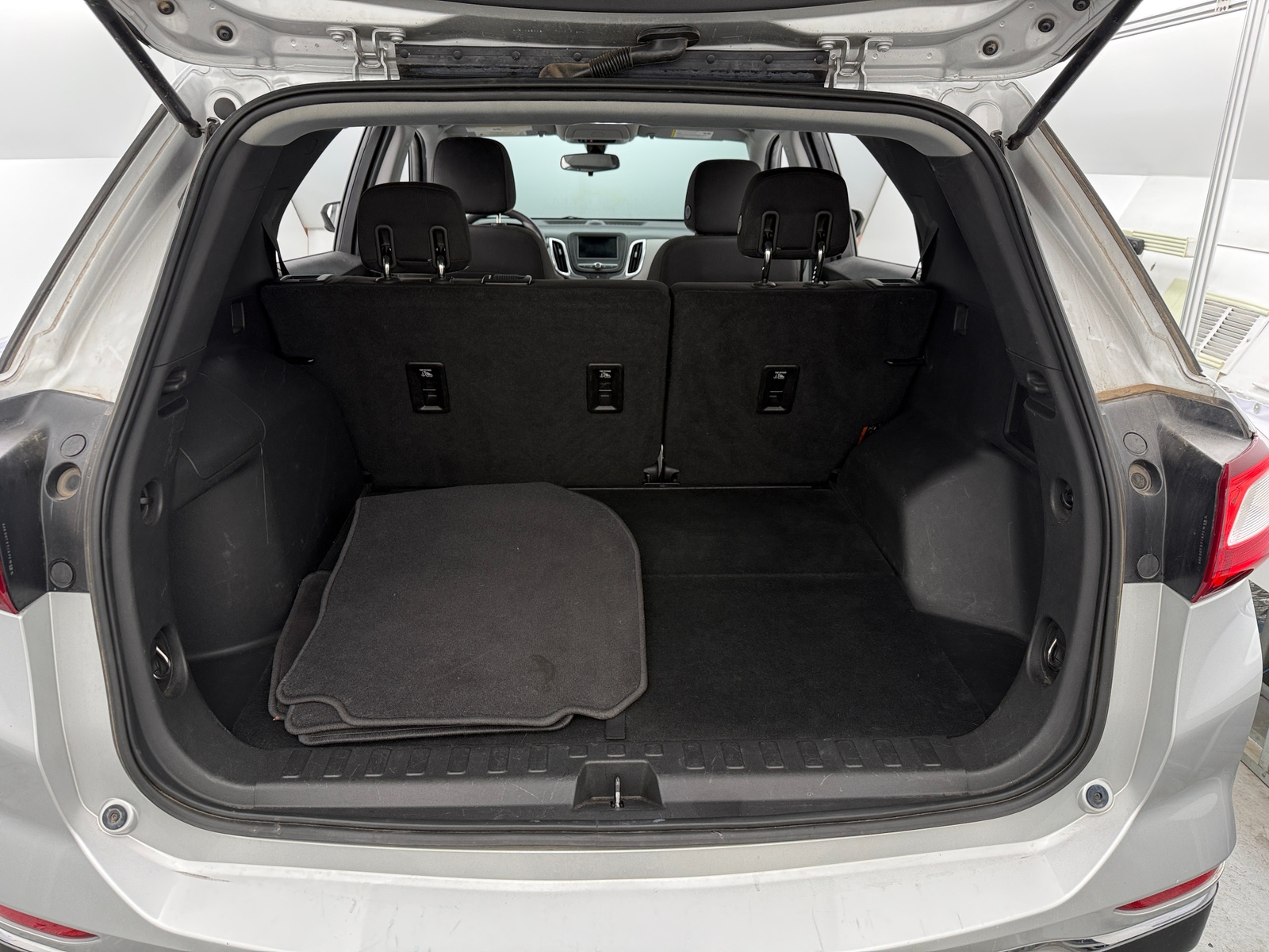 Thumbnail: 2019 Chevrolet Equinox - 7