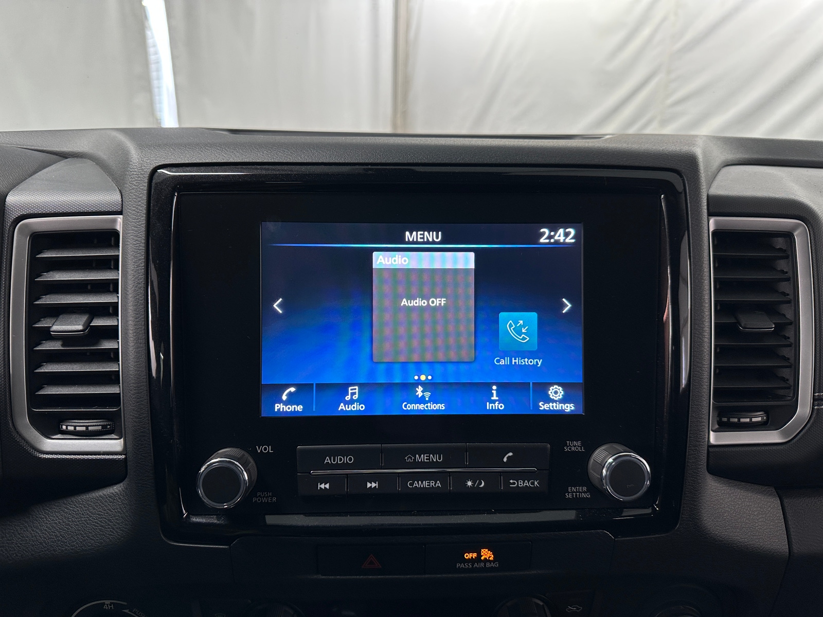 Thumbnail: 2022 Nissan Frontier - 4