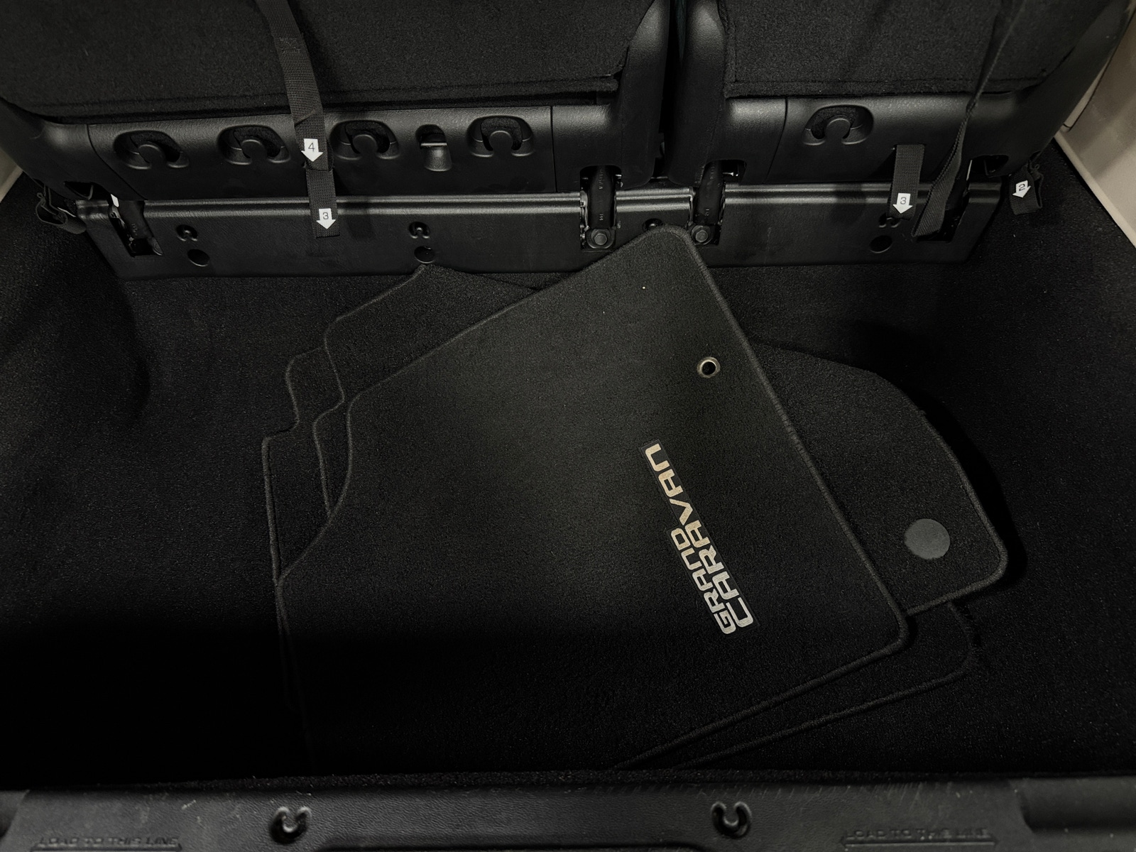 Thumbnail: 2017 Dodge Grand Caravan - 7