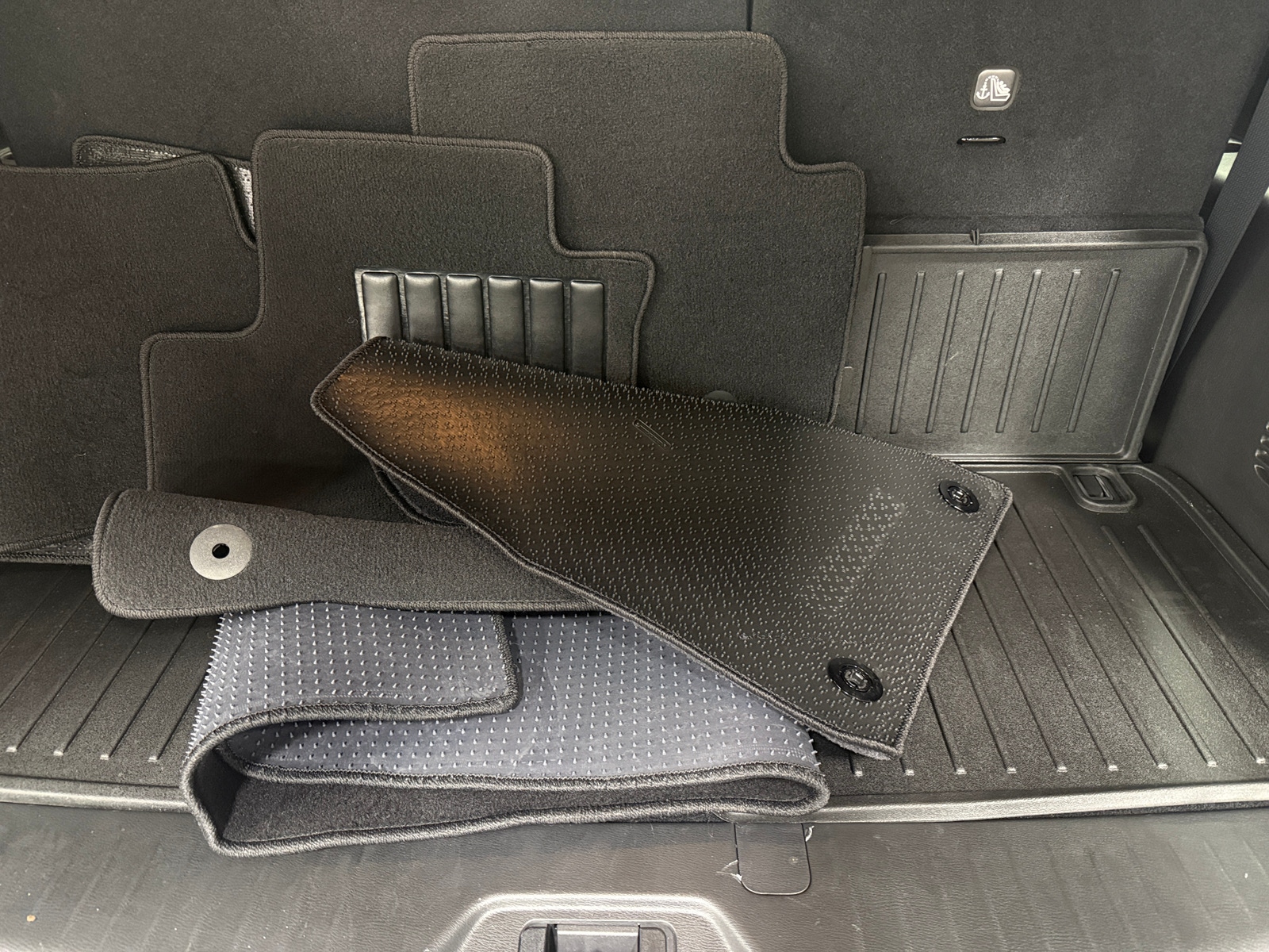 Thumbnail: 2024 Nissan Armada - 6