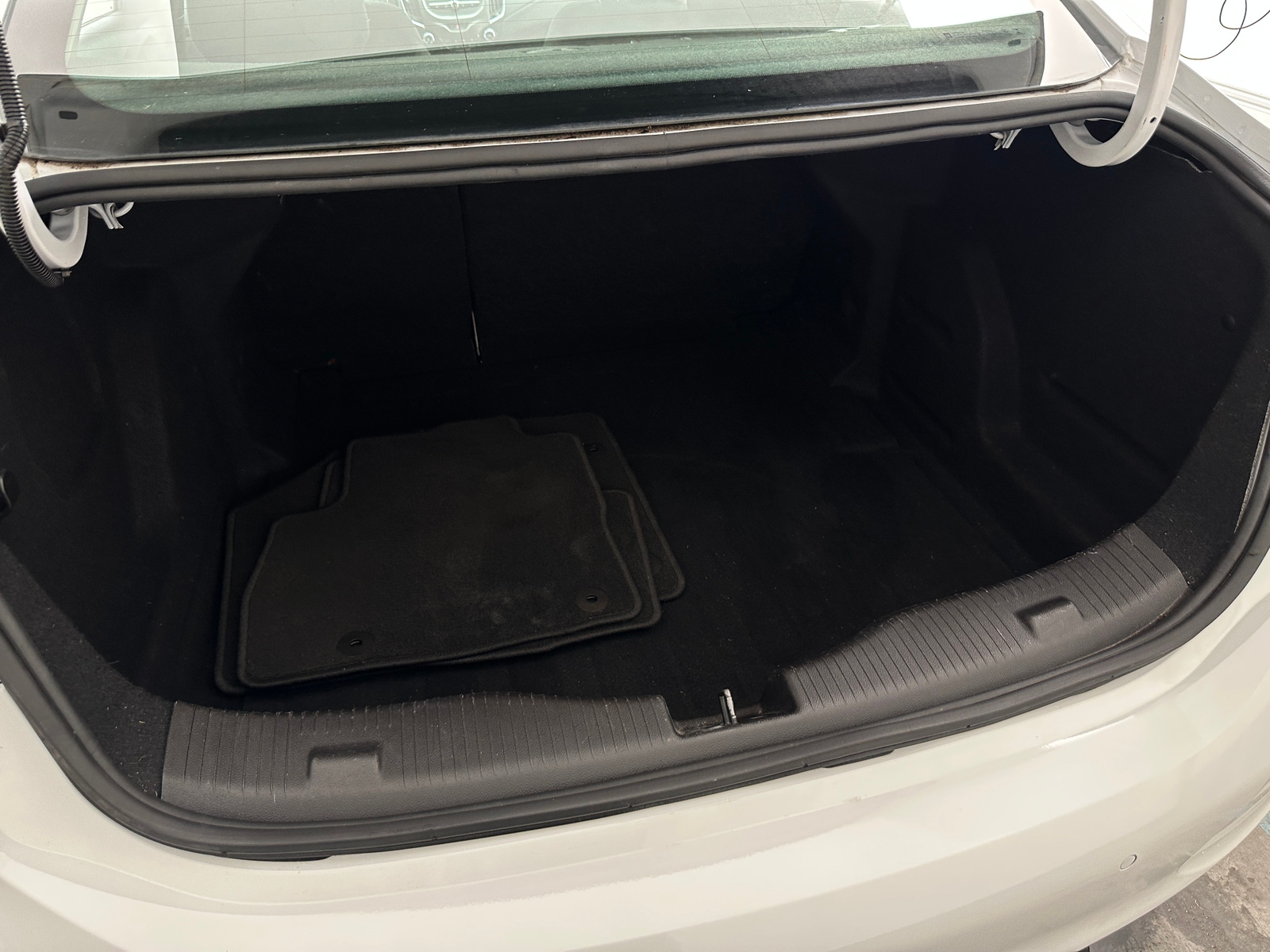 Thumbnail: 2017 Chevrolet Cruze - 7