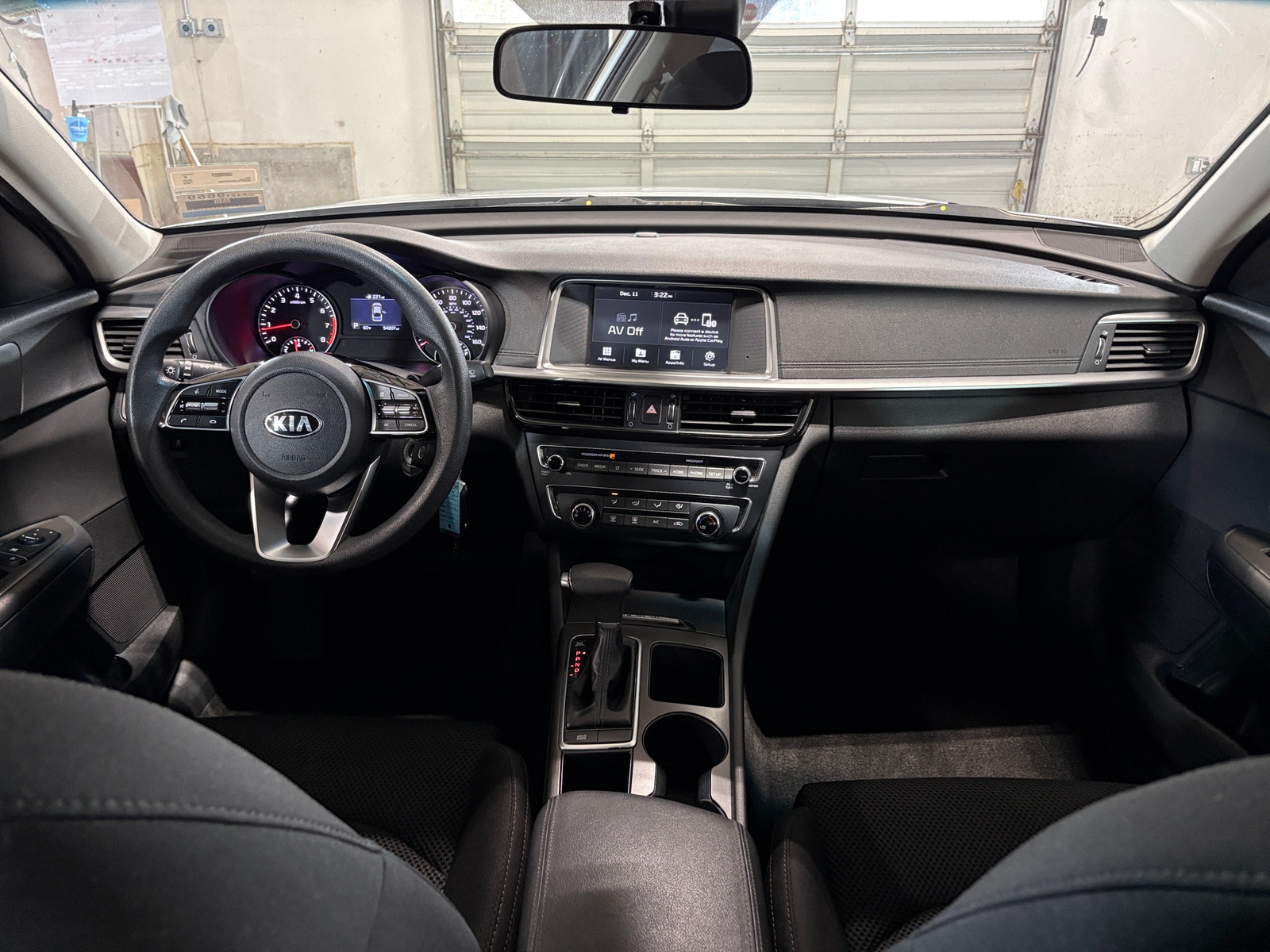 Thumbnail: 2019 Kia Optima - 3