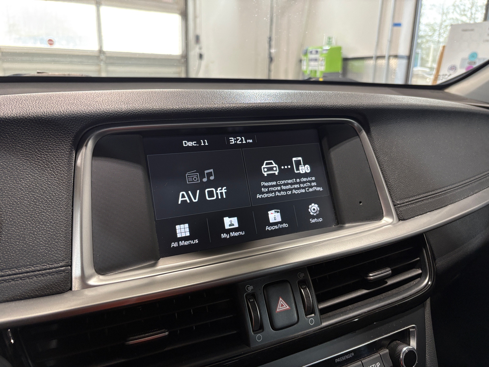 Thumbnail: 2019 Kia Optima - 4