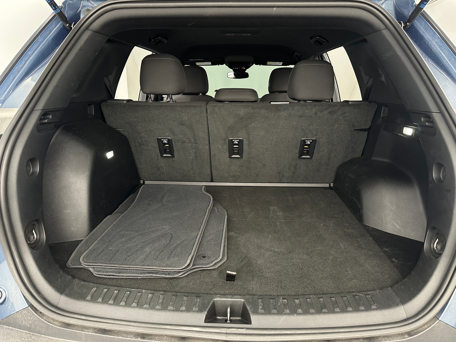 Thumbnail: 2025 Chevrolet Equinox - 7