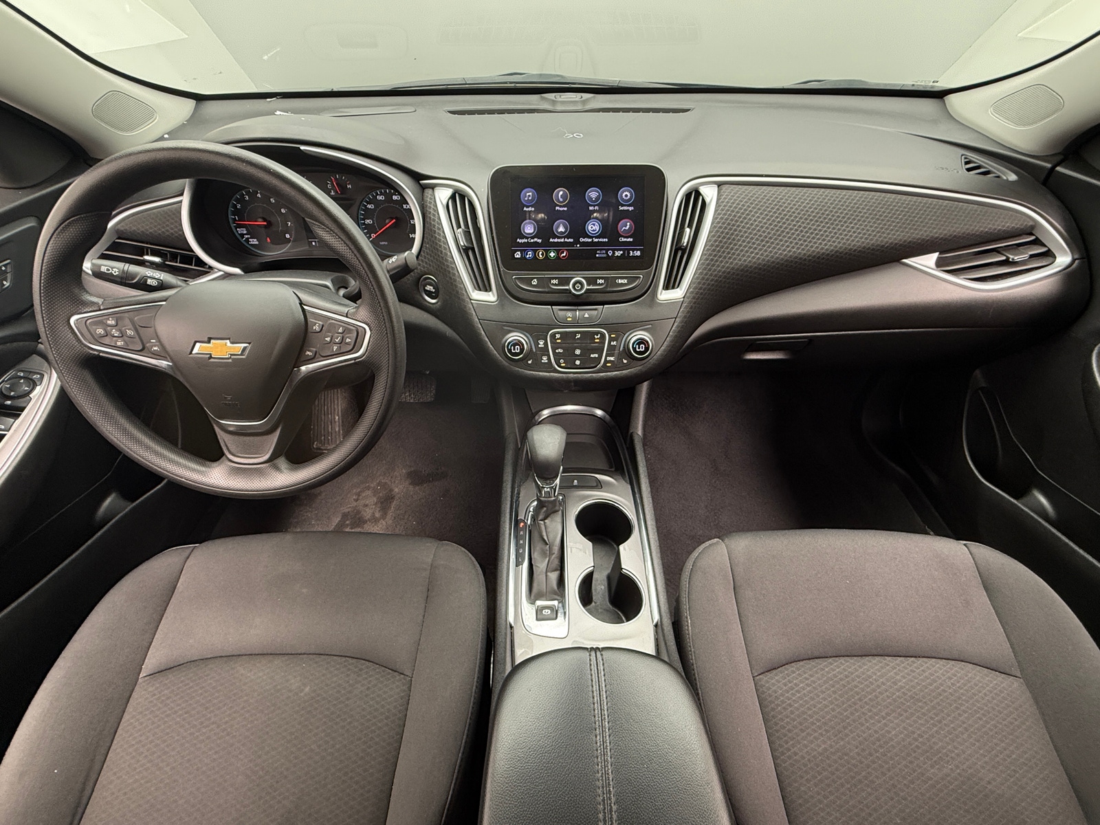 Thumbnail: 2023 Chevrolet Malibu - 3