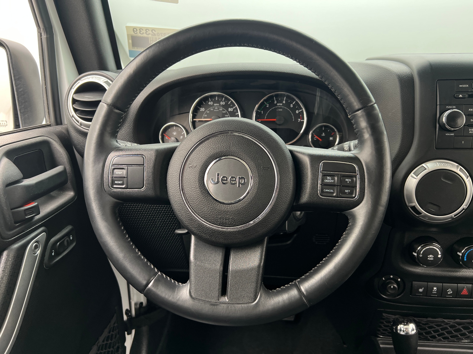 Thumbnail: 2015 Jeep Wrangler - 5