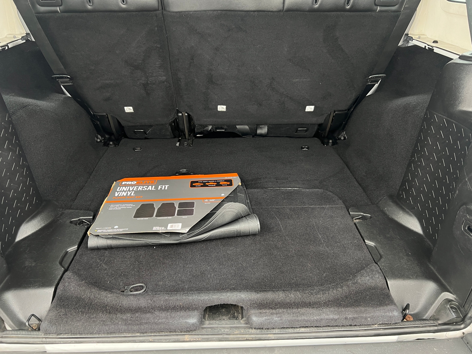 Thumbnail: 2015 Jeep Wrangler - 7