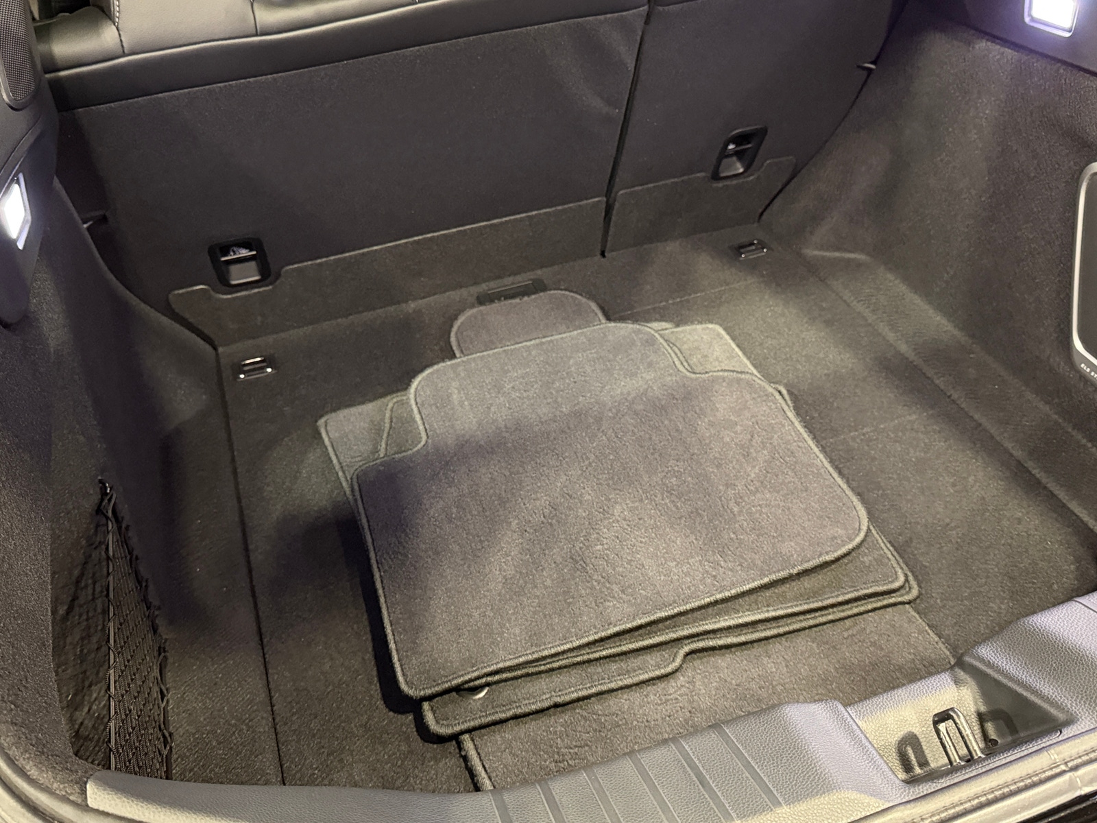 Thumbnail: 2025 Acura Integra - 6