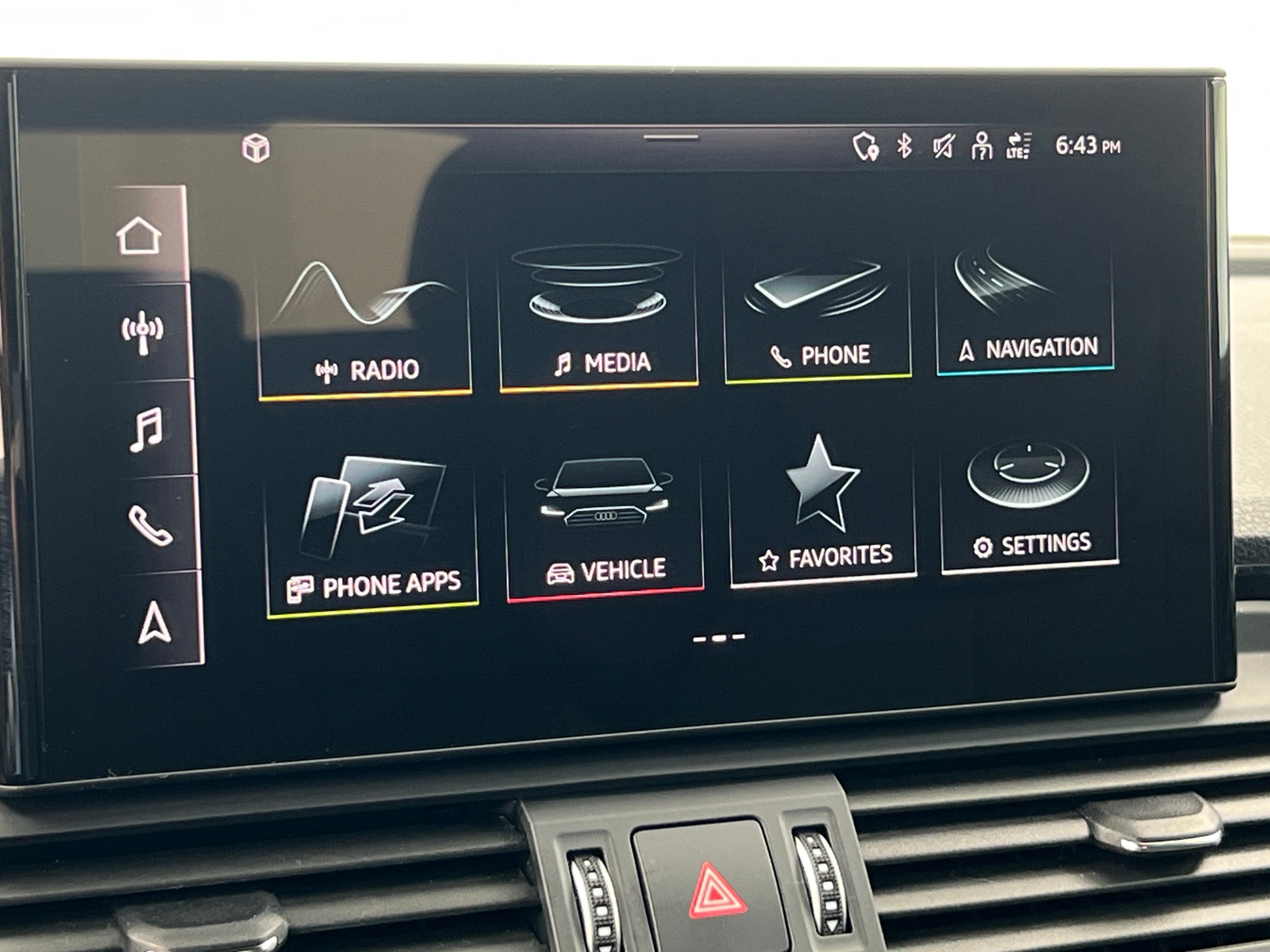 Thumbnail: 2022 Audi SQ5 - 3