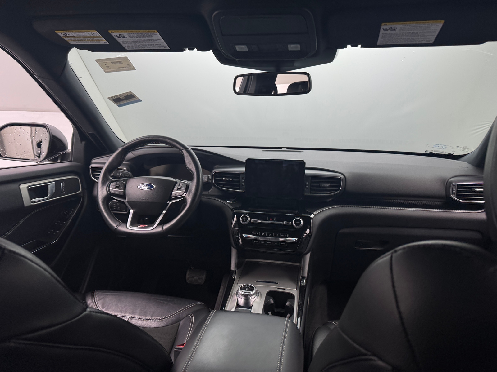 Thumbnail: 2022 Ford Explorer - 2