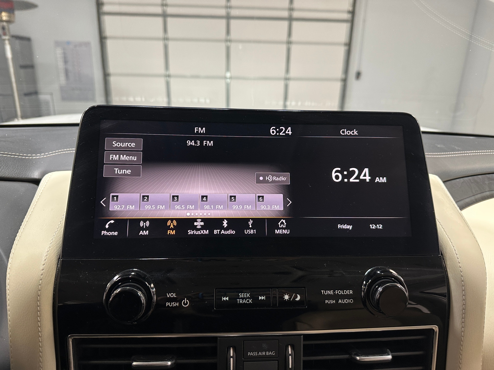 Thumbnail: 2023 INFINITI QX80 - 3