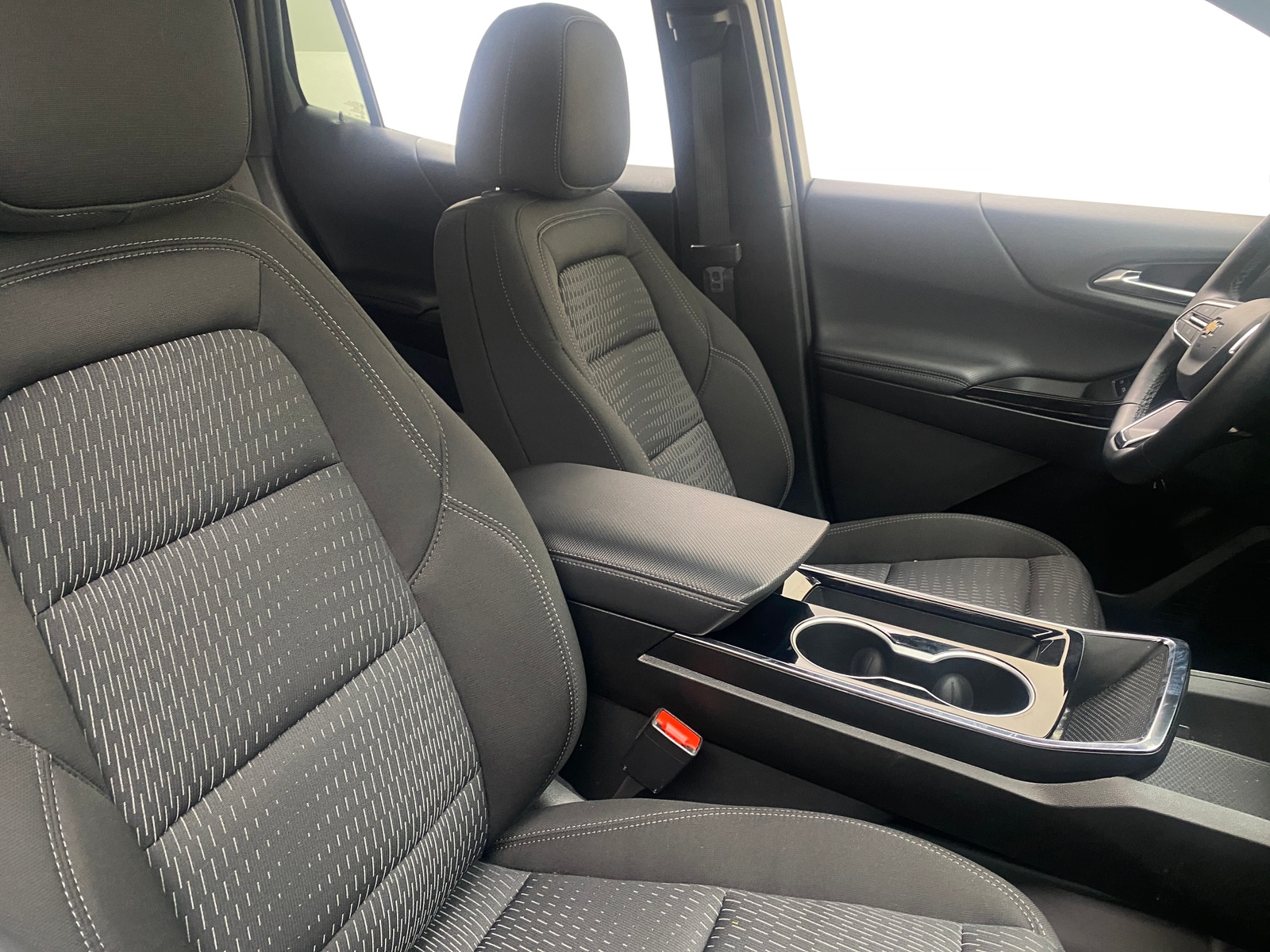 Thumbnail: 2025 Chevrolet Equinox - 2