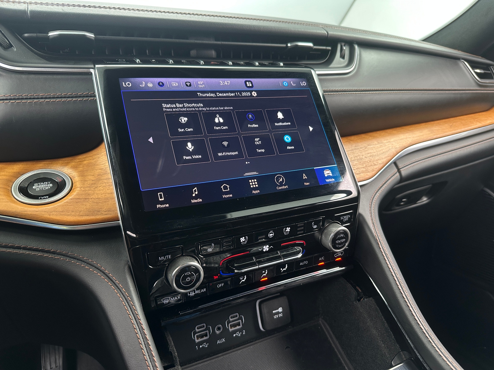 Thumbnail: 2021 Jeep Grand Cherokee L - 3