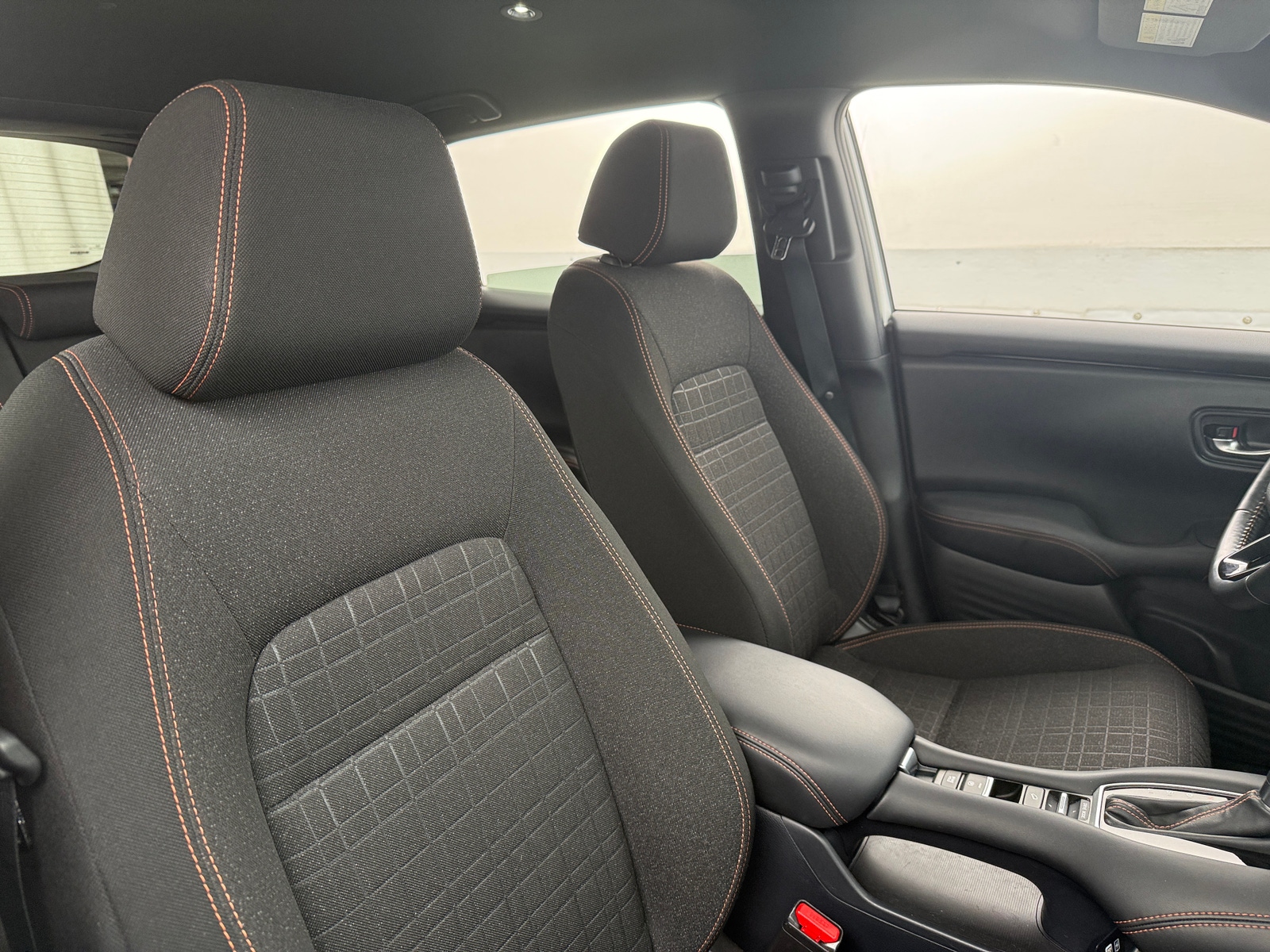 Thumbnail: 2023 Honda HR-V - 2