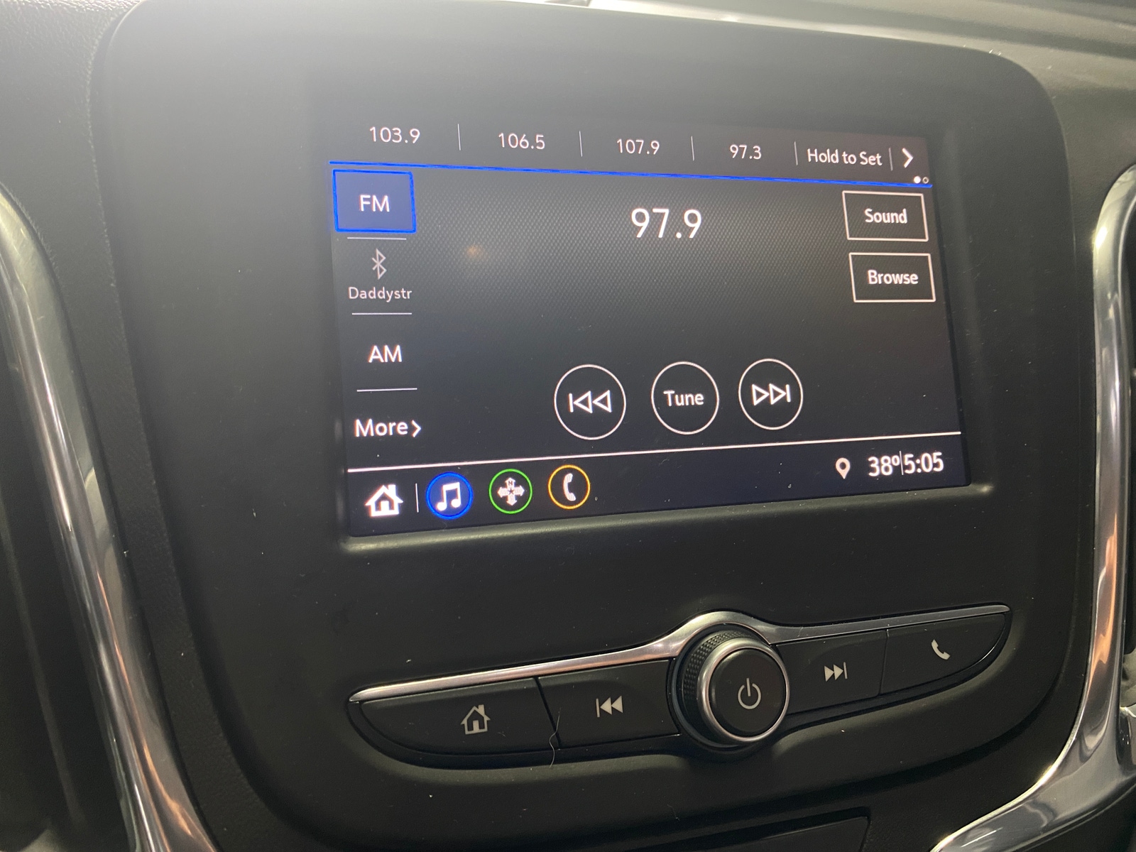 Thumbnail: 2020 Chevrolet Equinox - 4