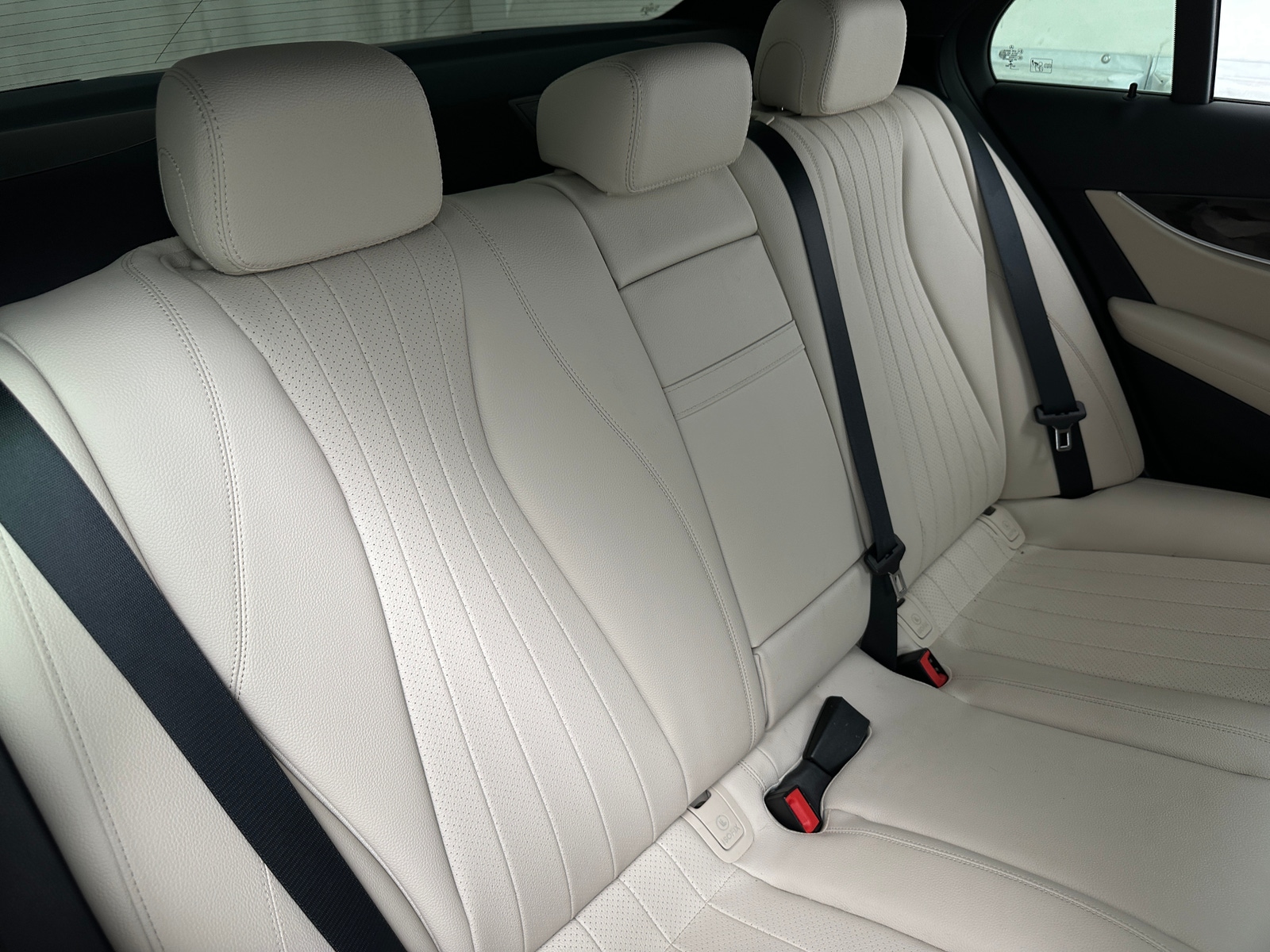 Thumbnail: 2021 Mercedes-Benz E-Class - 5