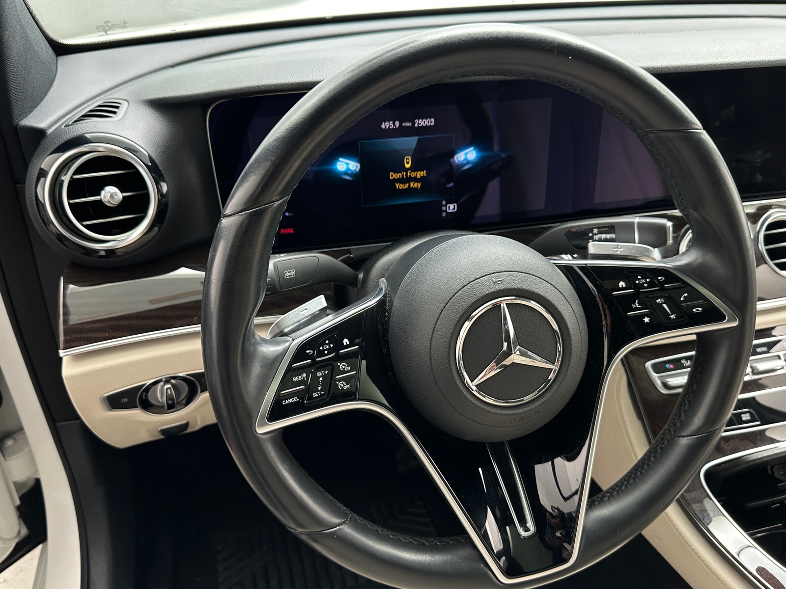 Thumbnail: 2021 Mercedes-Benz E-Class - 4