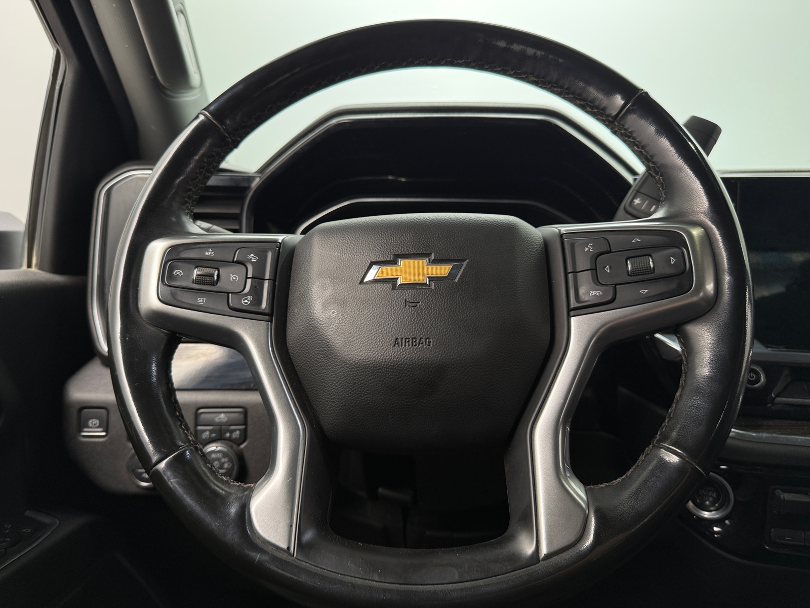 Thumbnail: 2024 Chevrolet Silverado 2500 - 5