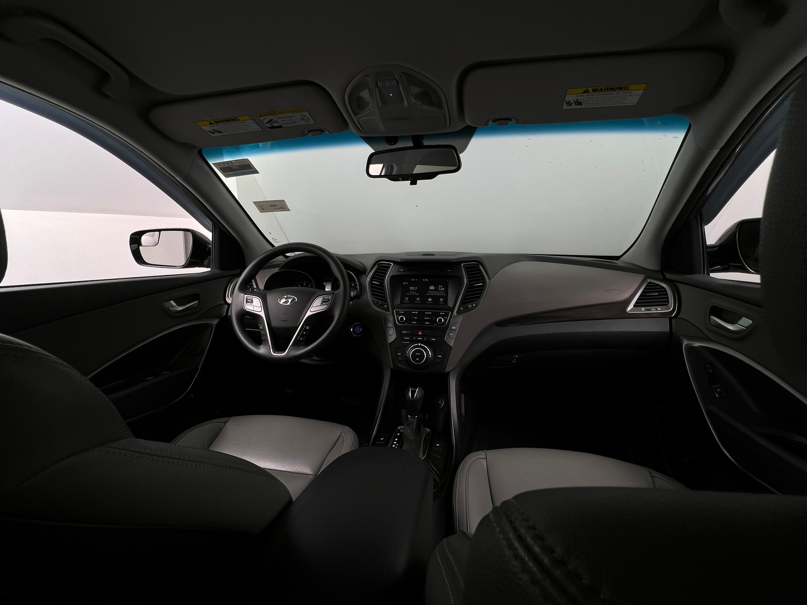 Thumbnail: 2018 Hyundai Santa Fe - 3