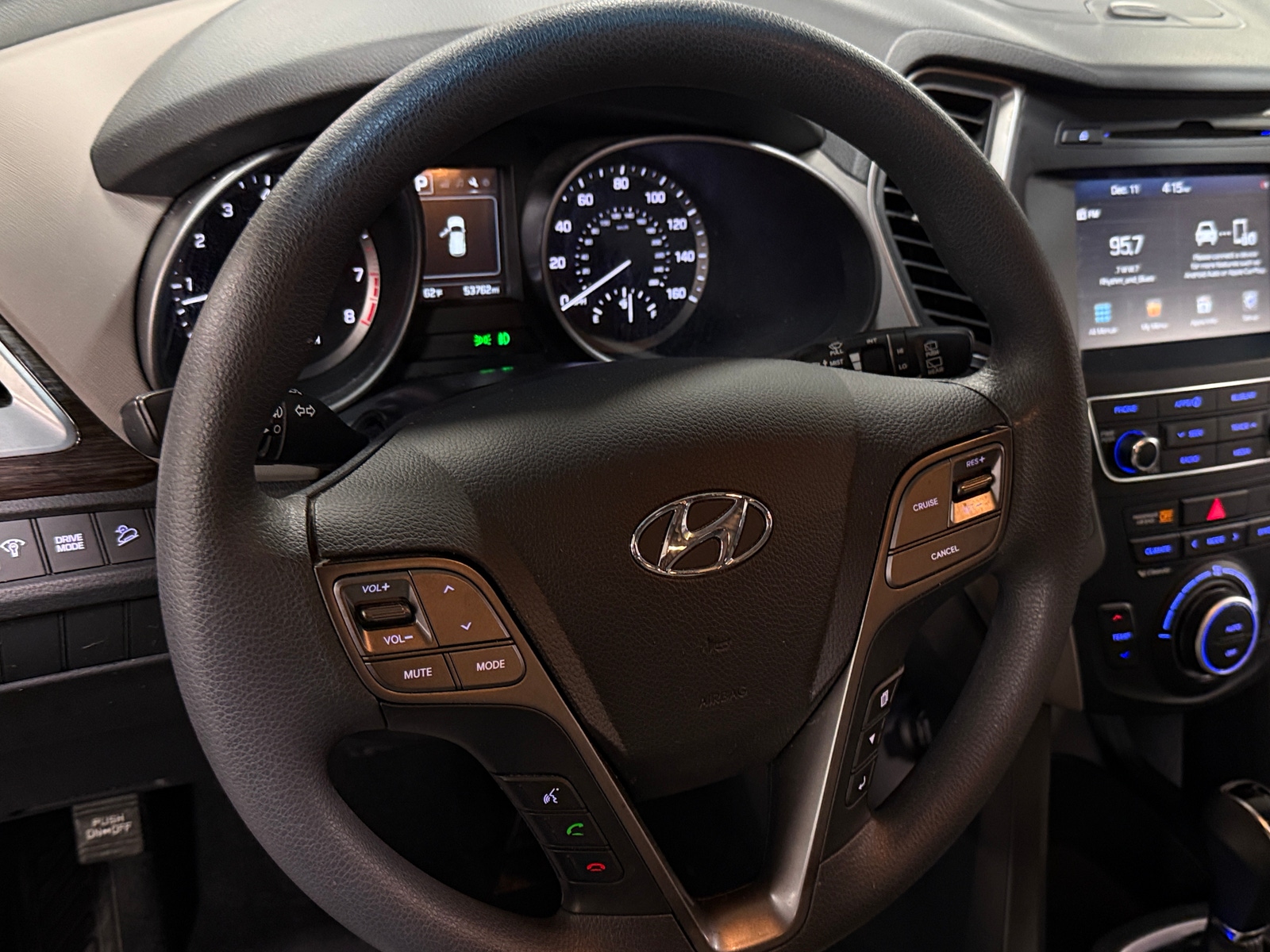 Thumbnail: 2018 Hyundai Santa Fe - 5