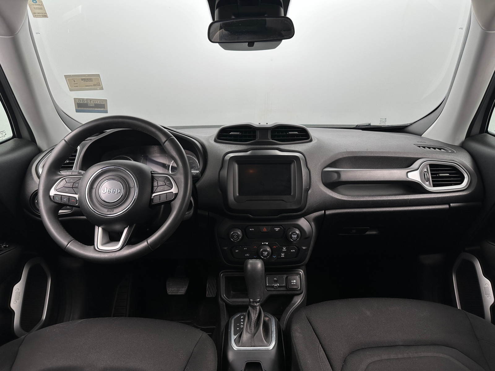 Thumbnail: 2018 Jeep Renegade - 3