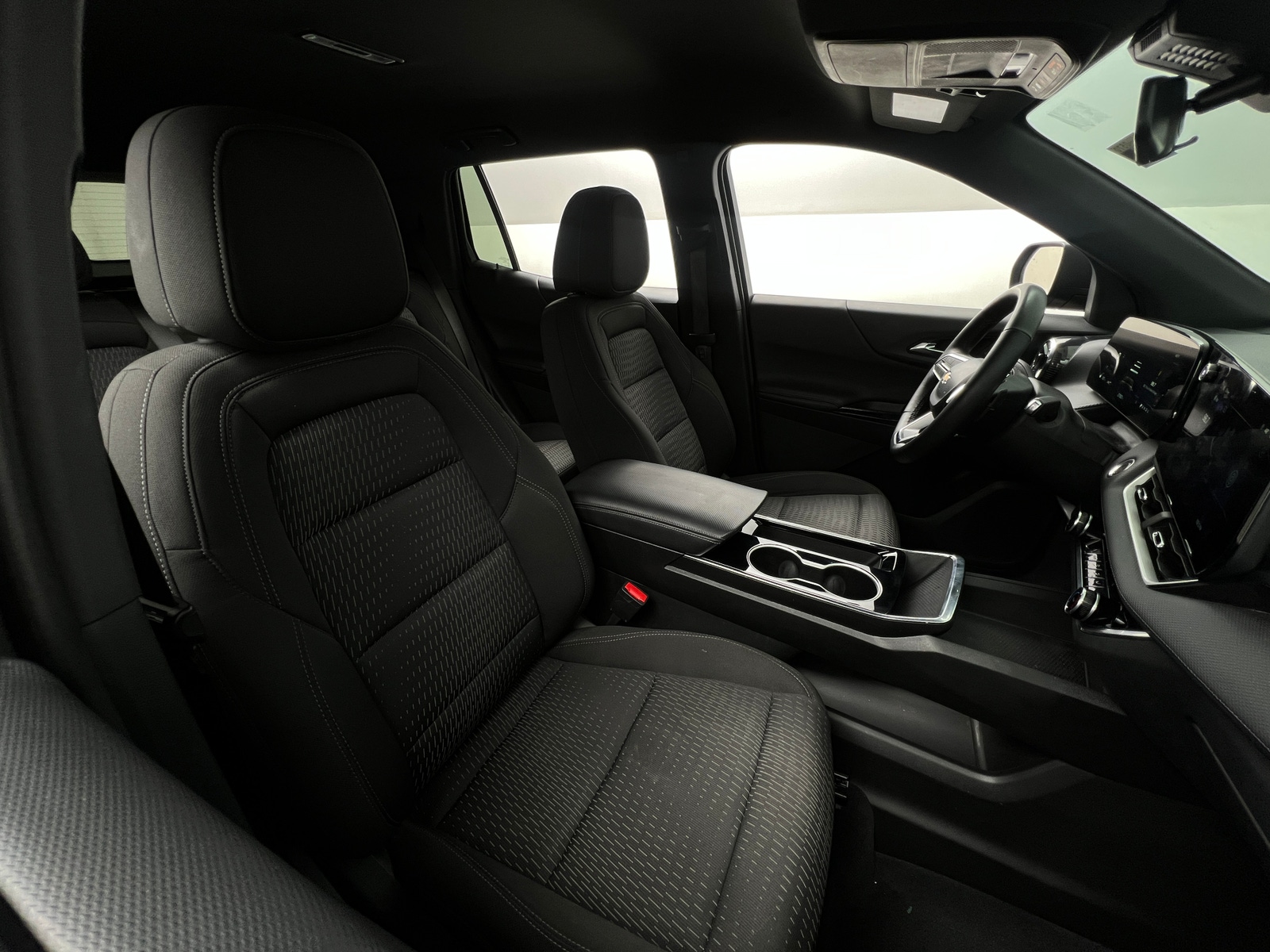 Thumbnail: 2025 Chevrolet Equinox - 2