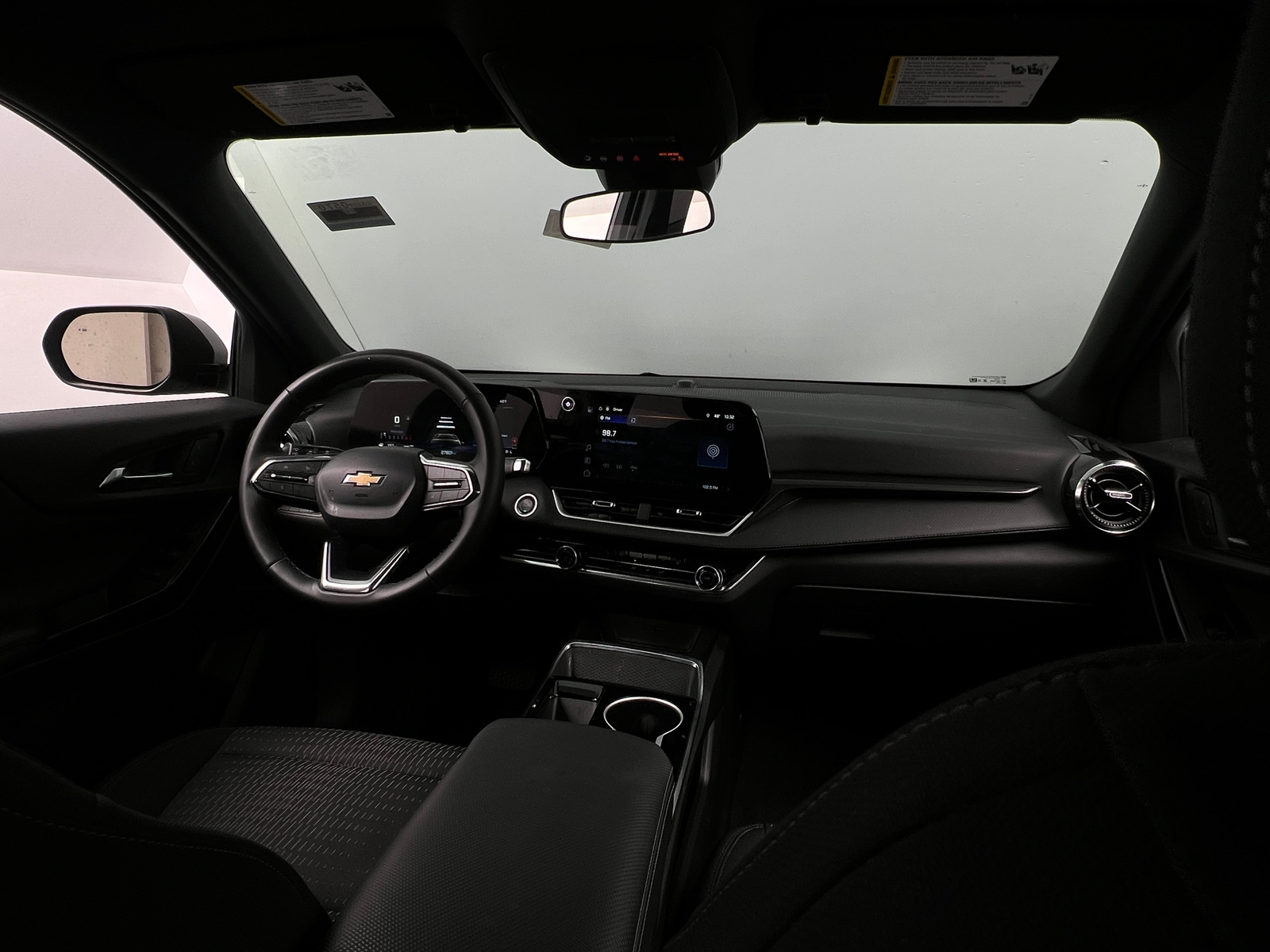 Thumbnail: 2025 Chevrolet Equinox - 3