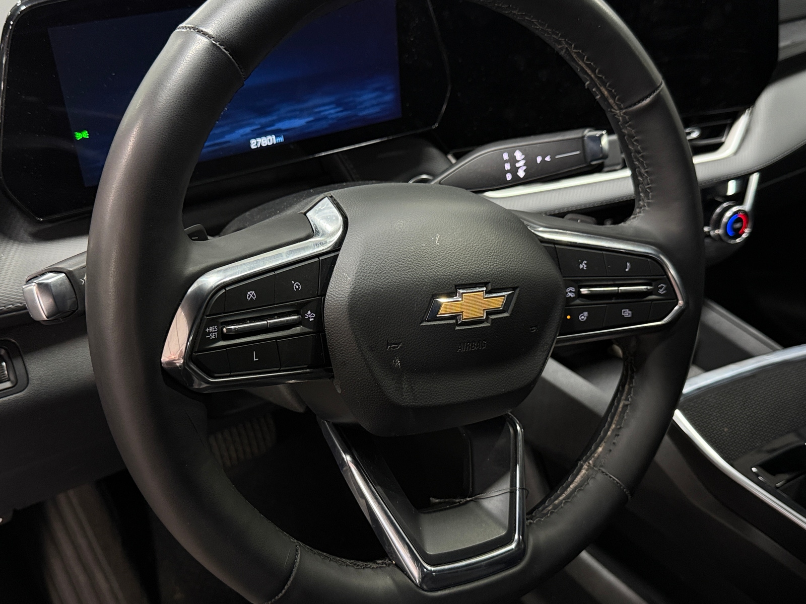 Thumbnail: 2025 Chevrolet Equinox - 5