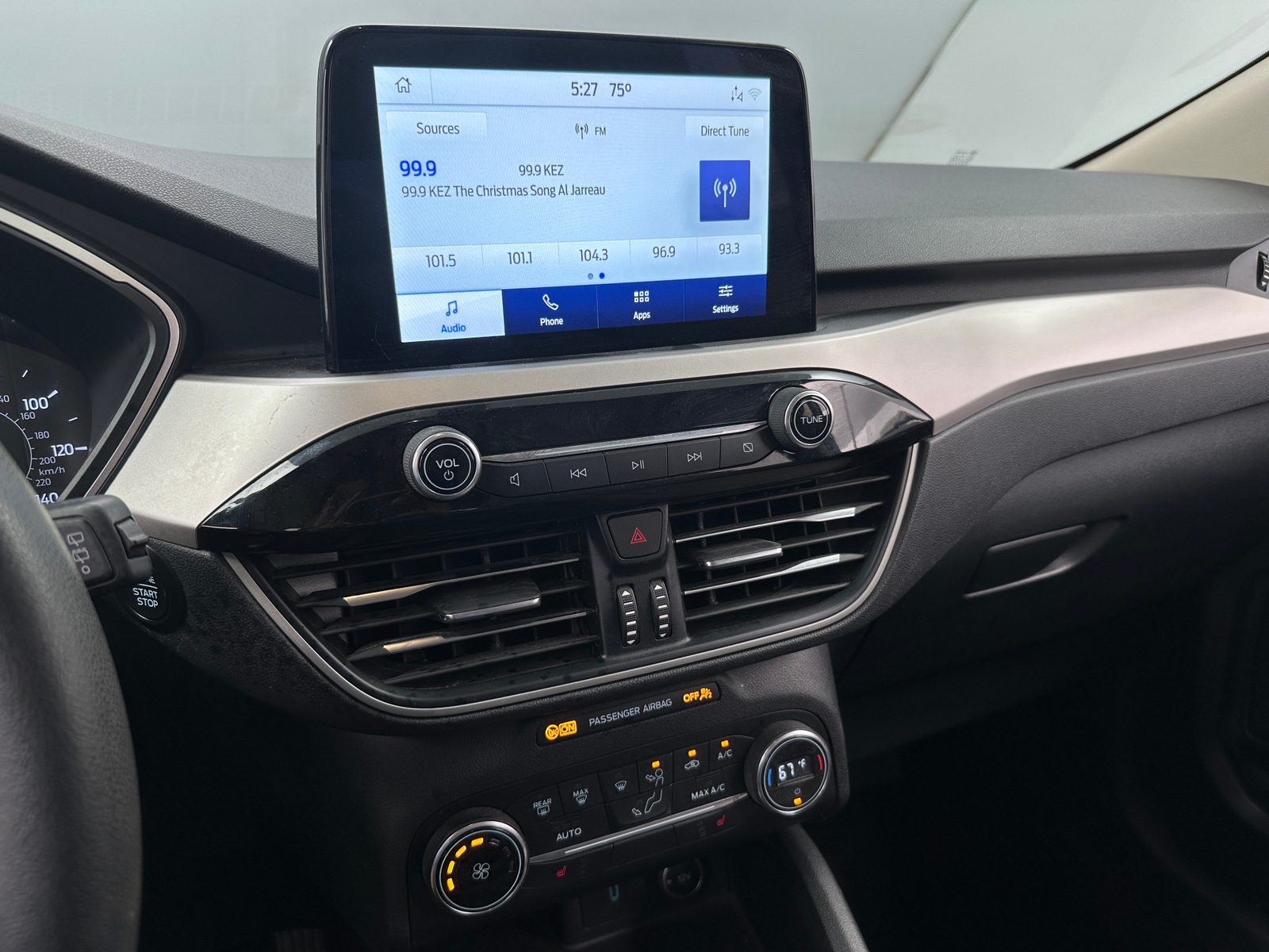 Thumbnail: 2020 Ford Escape - 4