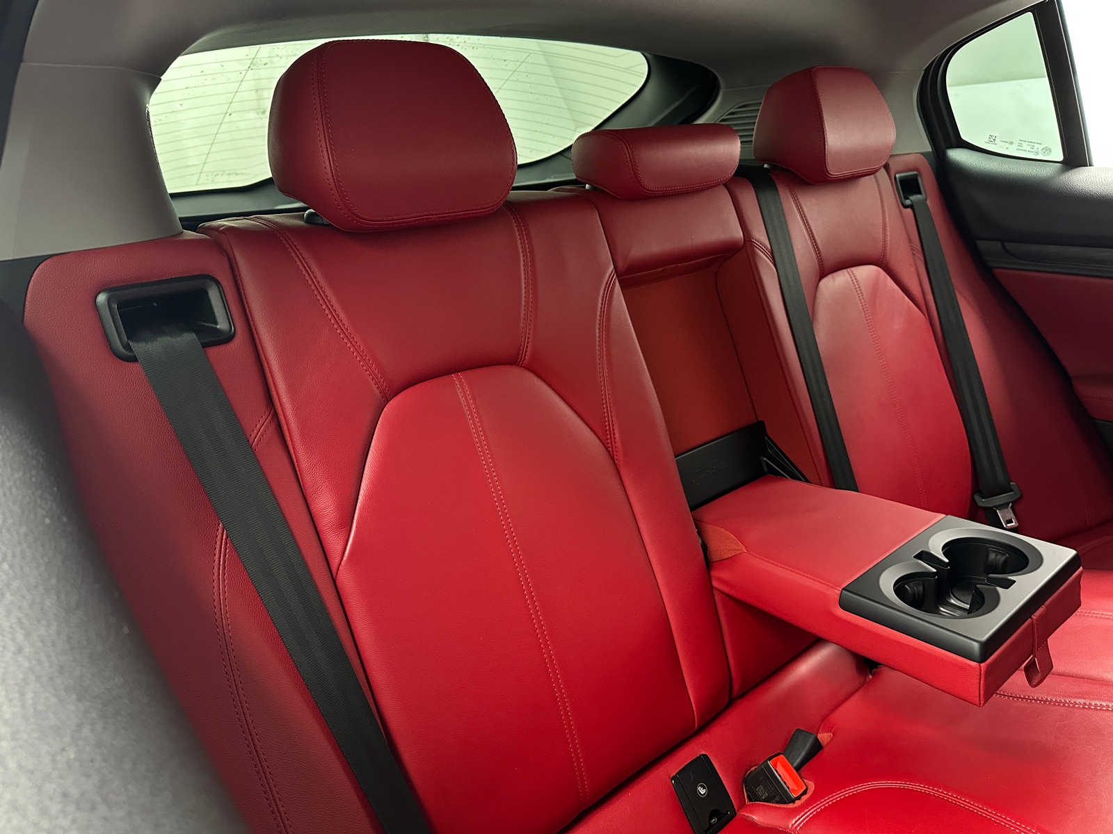 Thumbnail: 2019 Alfa Romeo Stelvio - 5