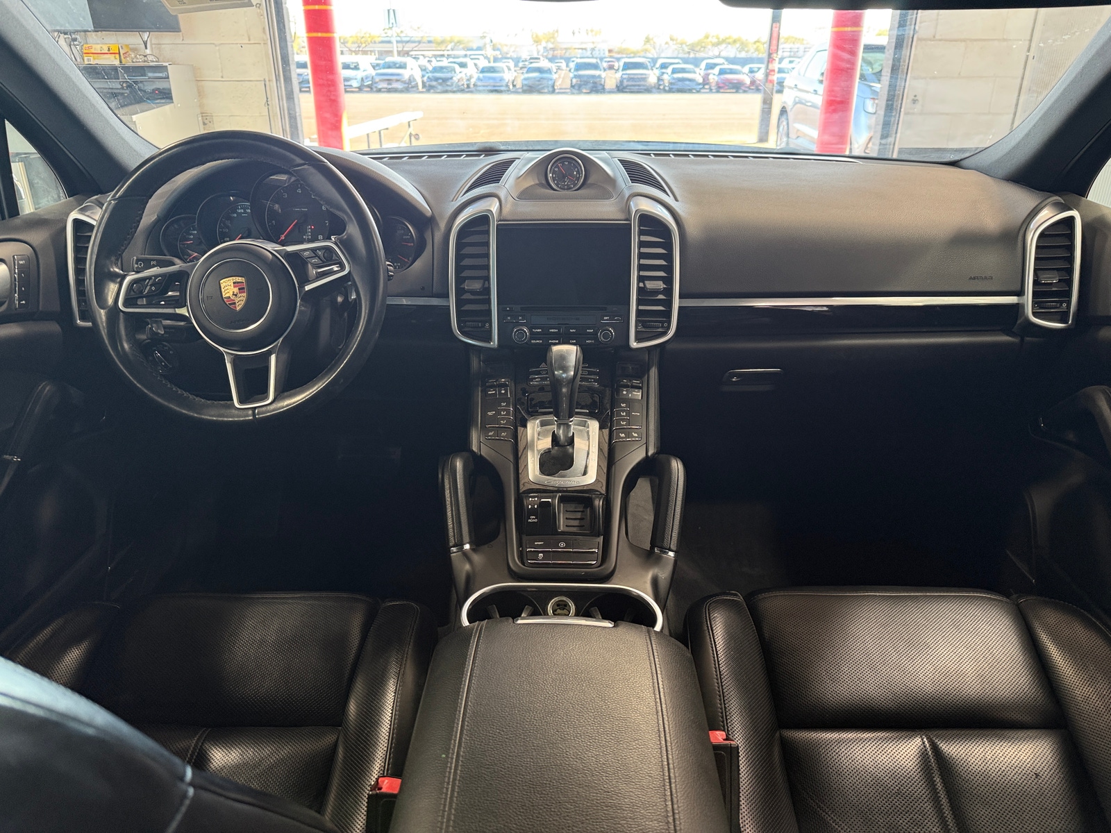 Thumbnail: 2017 Porsche Cayenne - 2