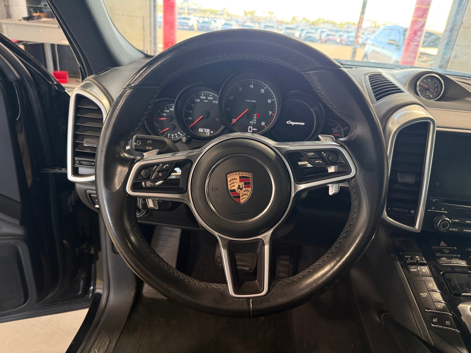 Thumbnail: 2017 Porsche Cayenne - 4