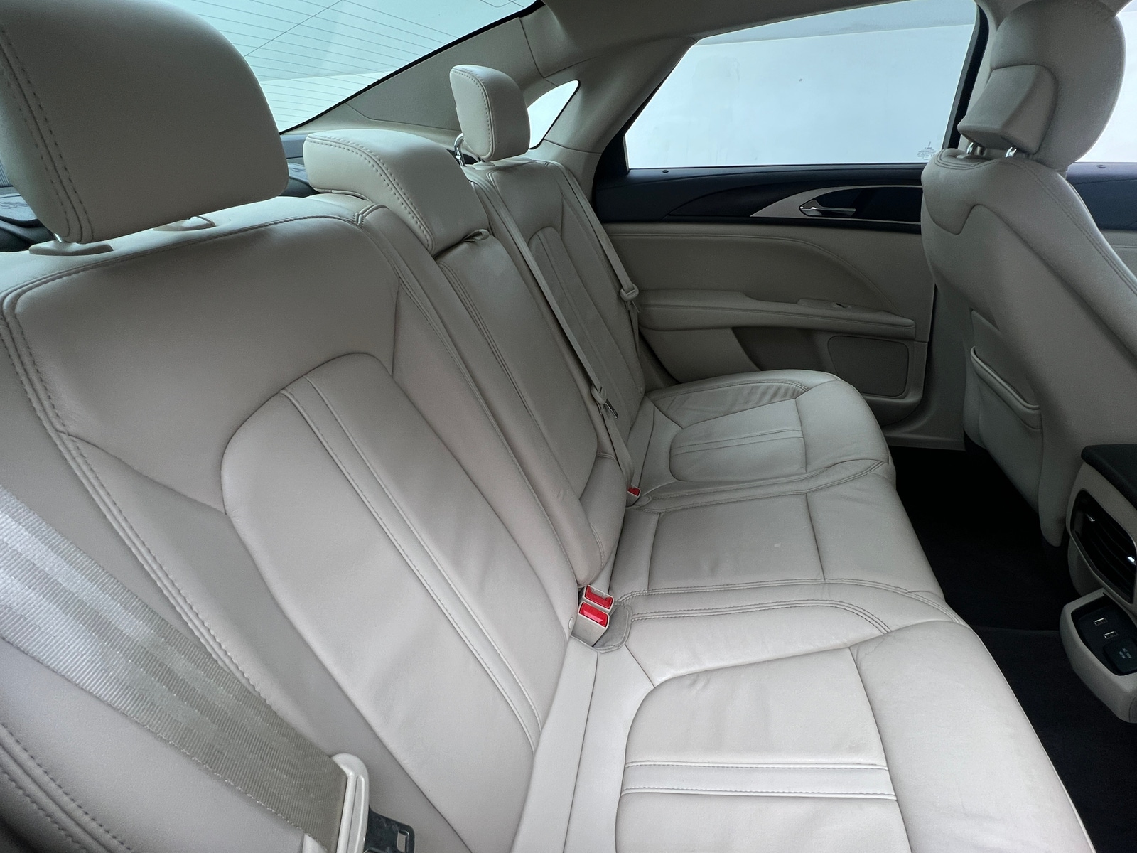 Thumbnail: 2018 Lincoln MKZ - 5