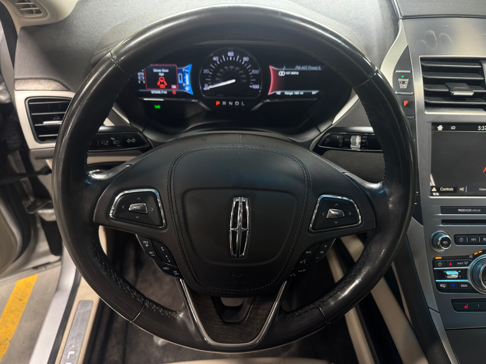 Thumbnail: 2018 Lincoln MKZ - 4