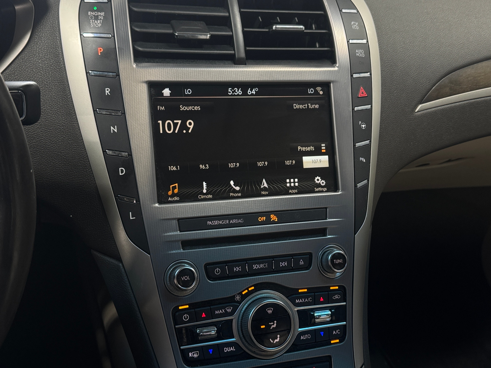 Thumbnail: 2018 Lincoln MKZ - 3