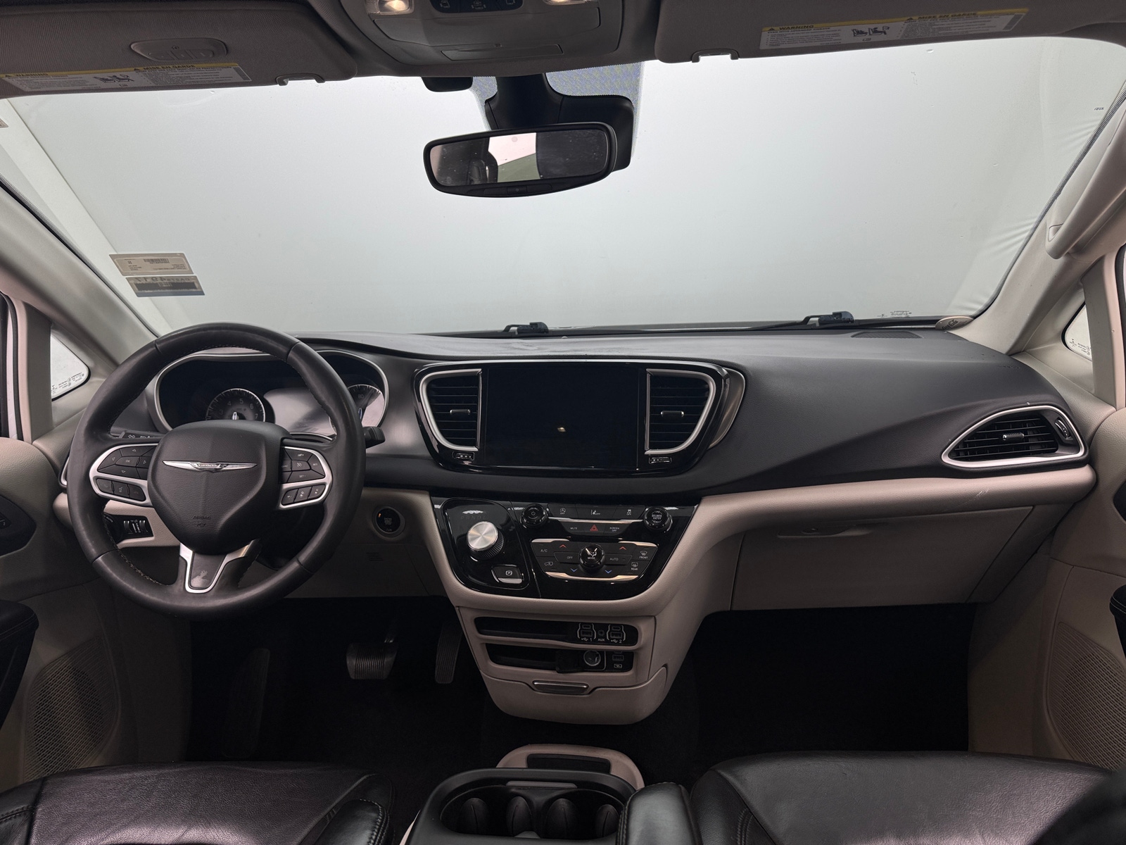 Thumbnail: 2022 Chrysler Pacifica - 2