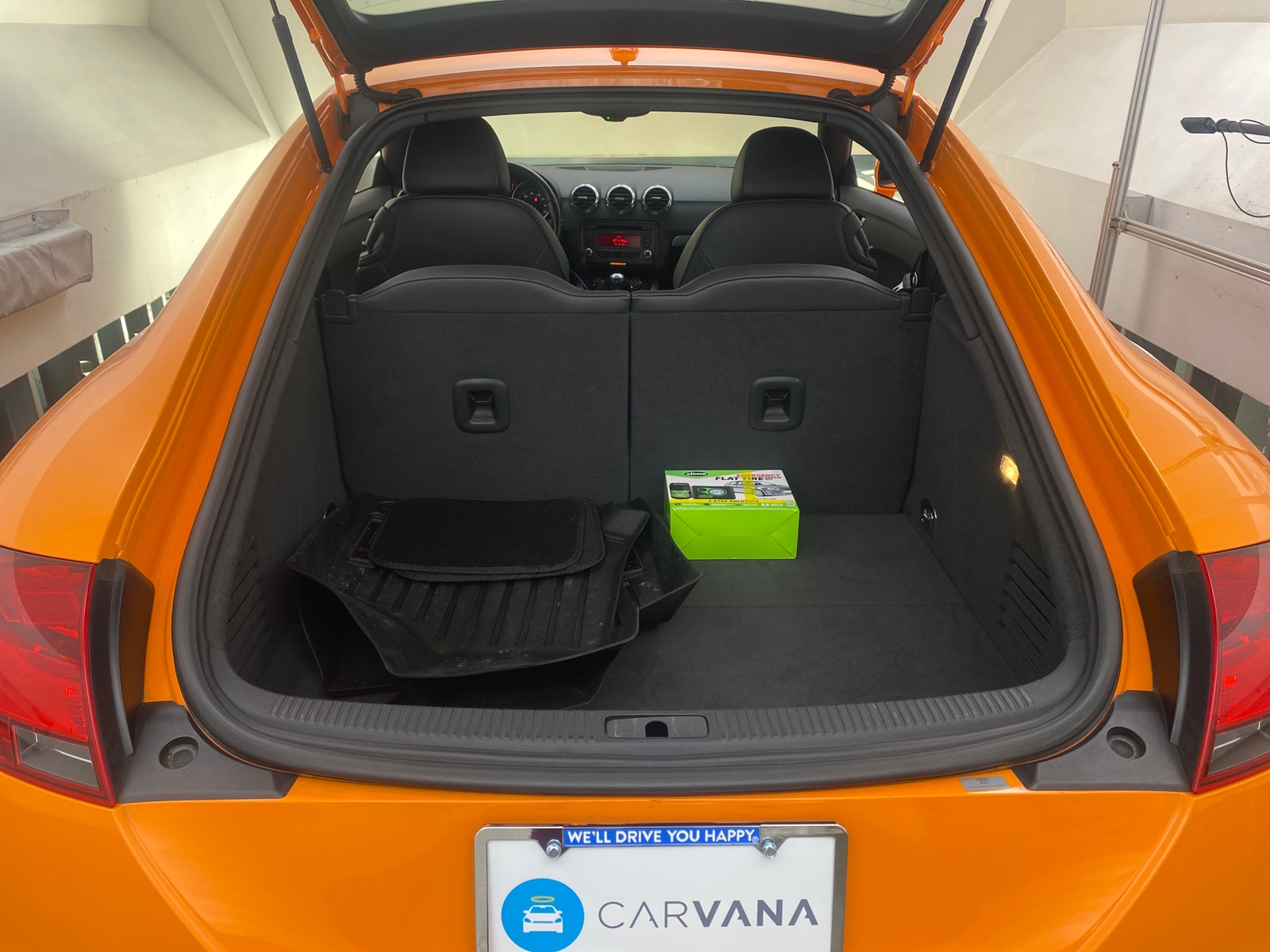 Thumbnail: 2010 Audi TT - 4