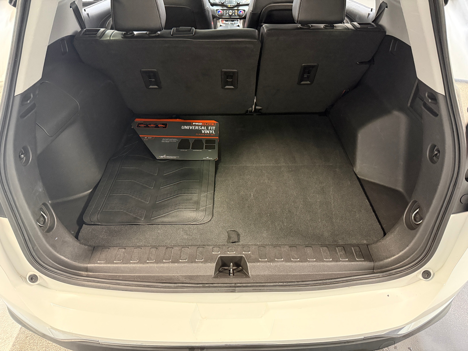 Thumbnail: 2024 GMC Terrain - 6