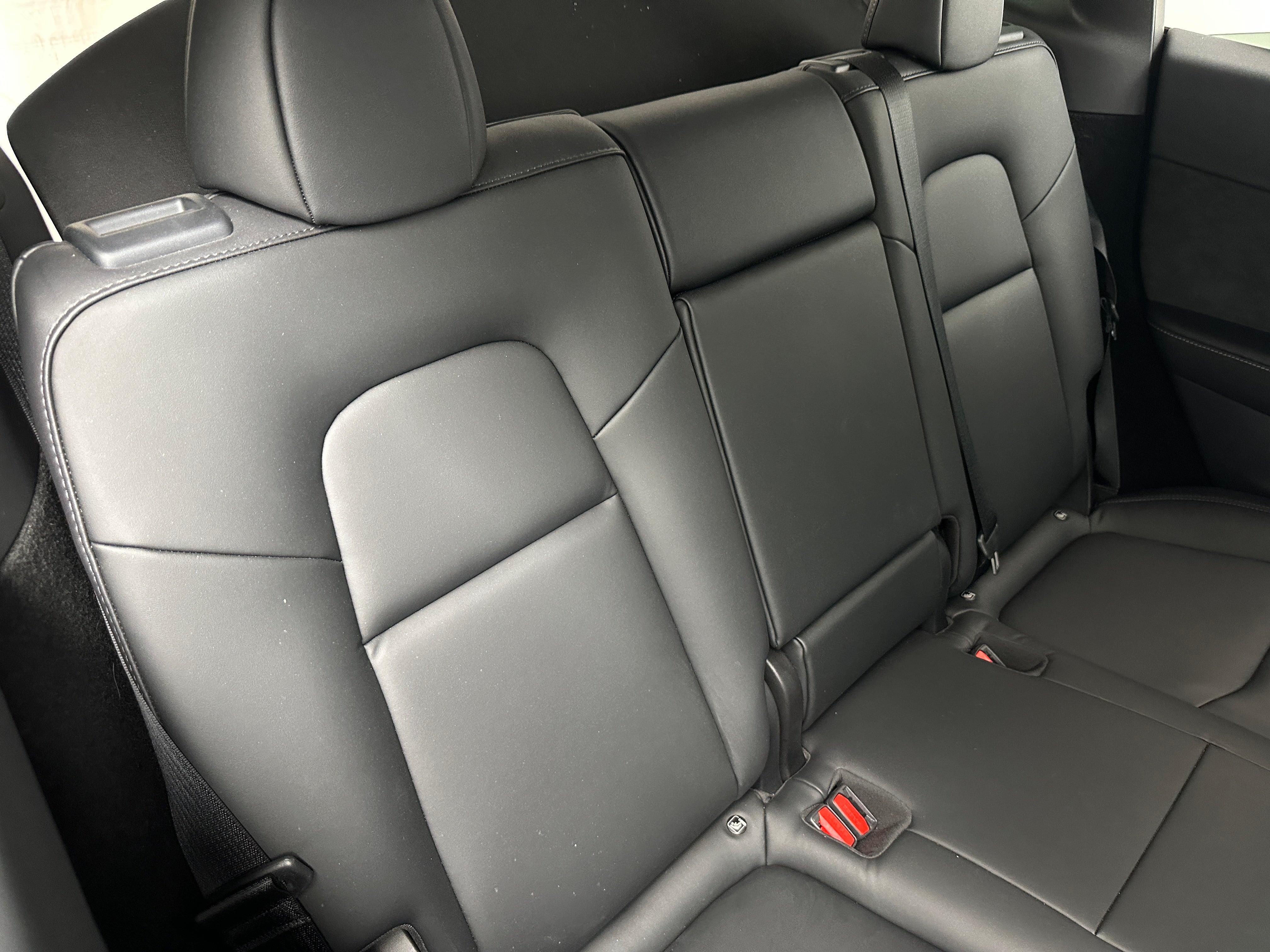 Used 2023 Tesla Model Y Long Range with VIN 7SAYGDEE6PA056806 for sale in Oak Creek, WI