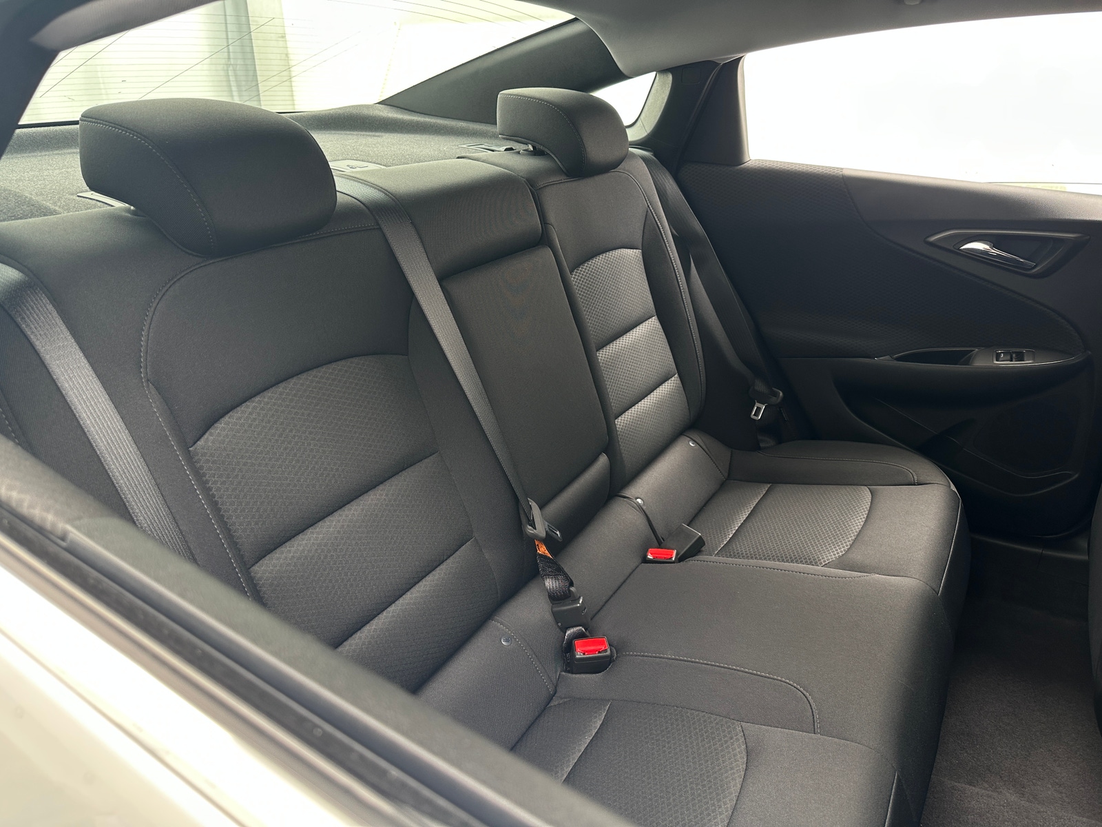 Thumbnail: 2017 Chevrolet Malibu - 6